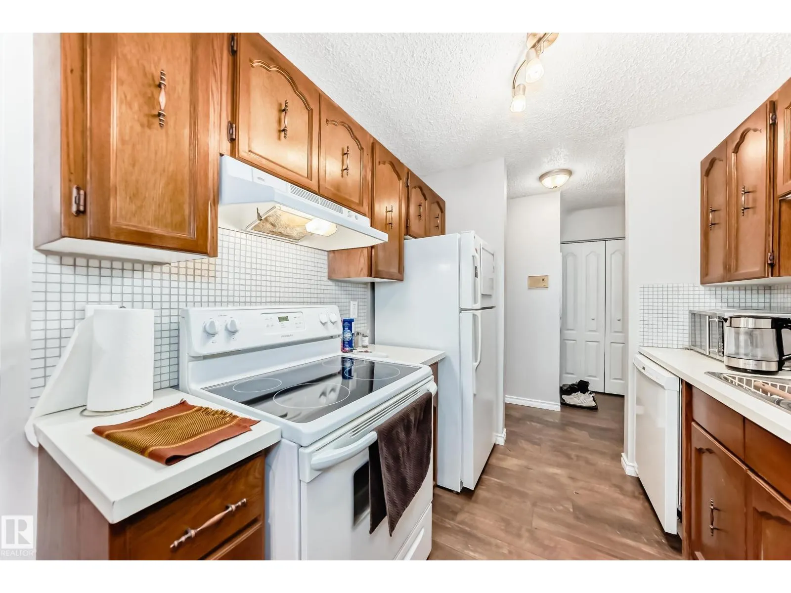 #305 14004 26 ST NW