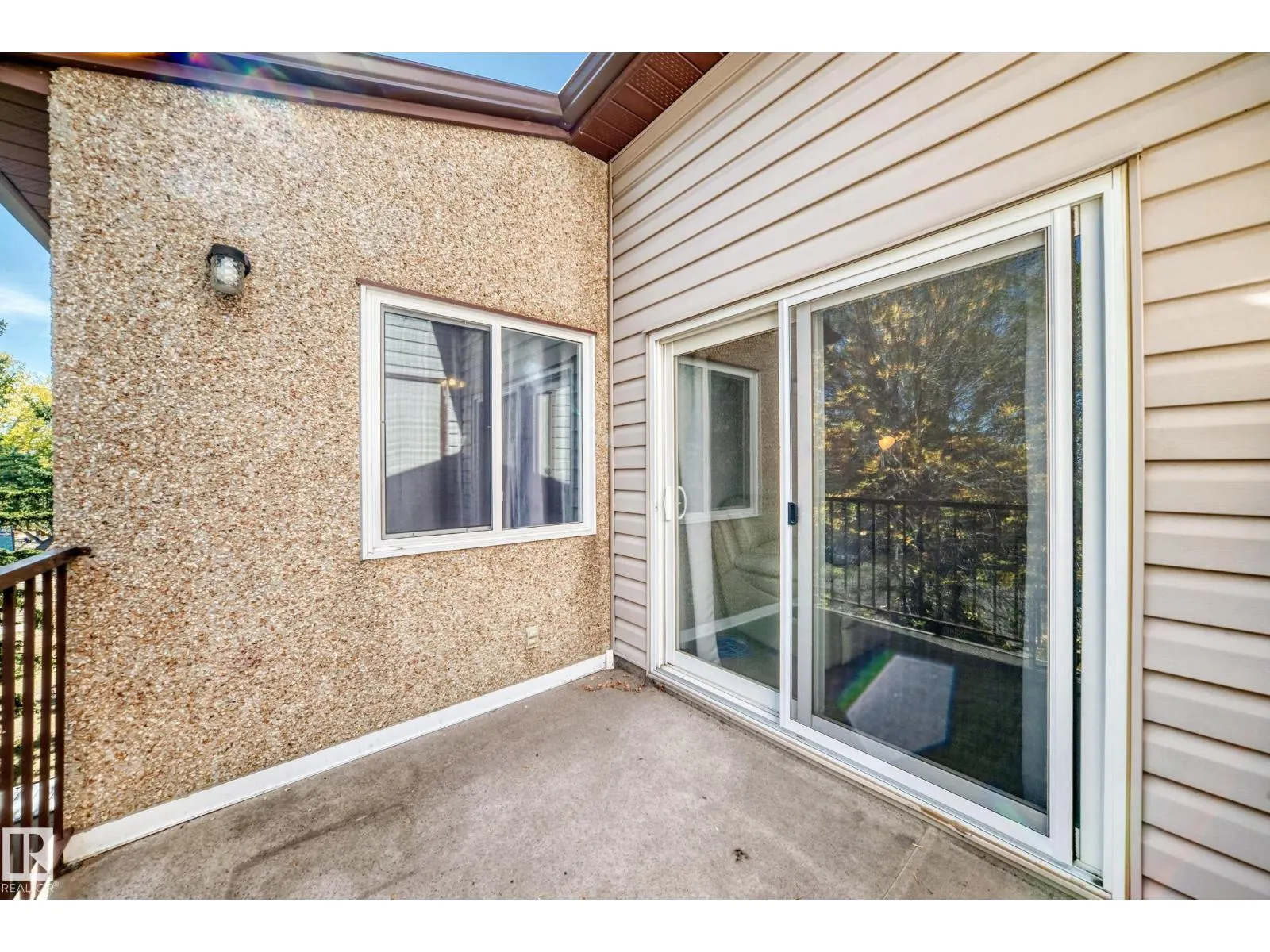 #305 14004 26 ST NW