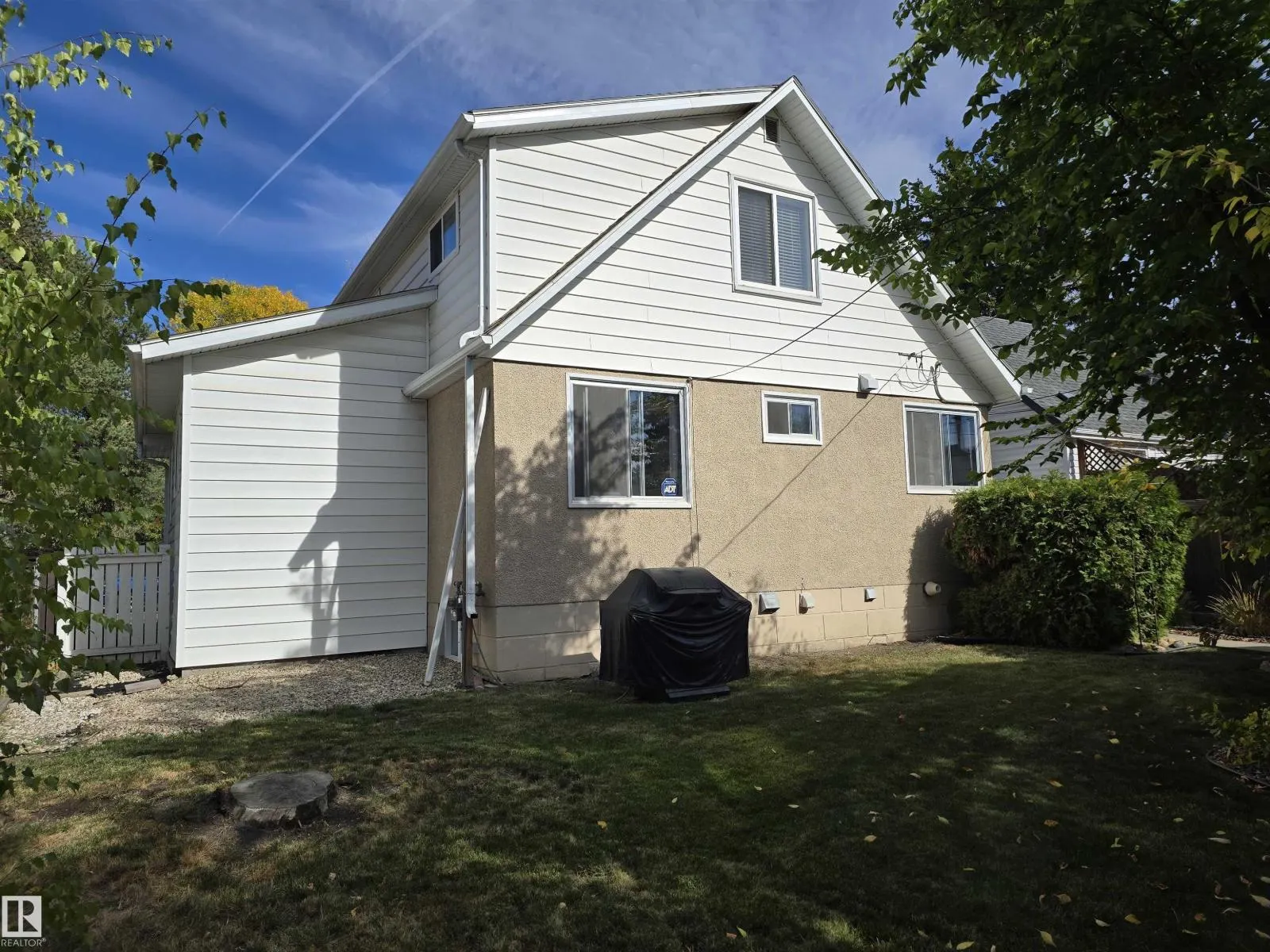 13207 109 AV NW