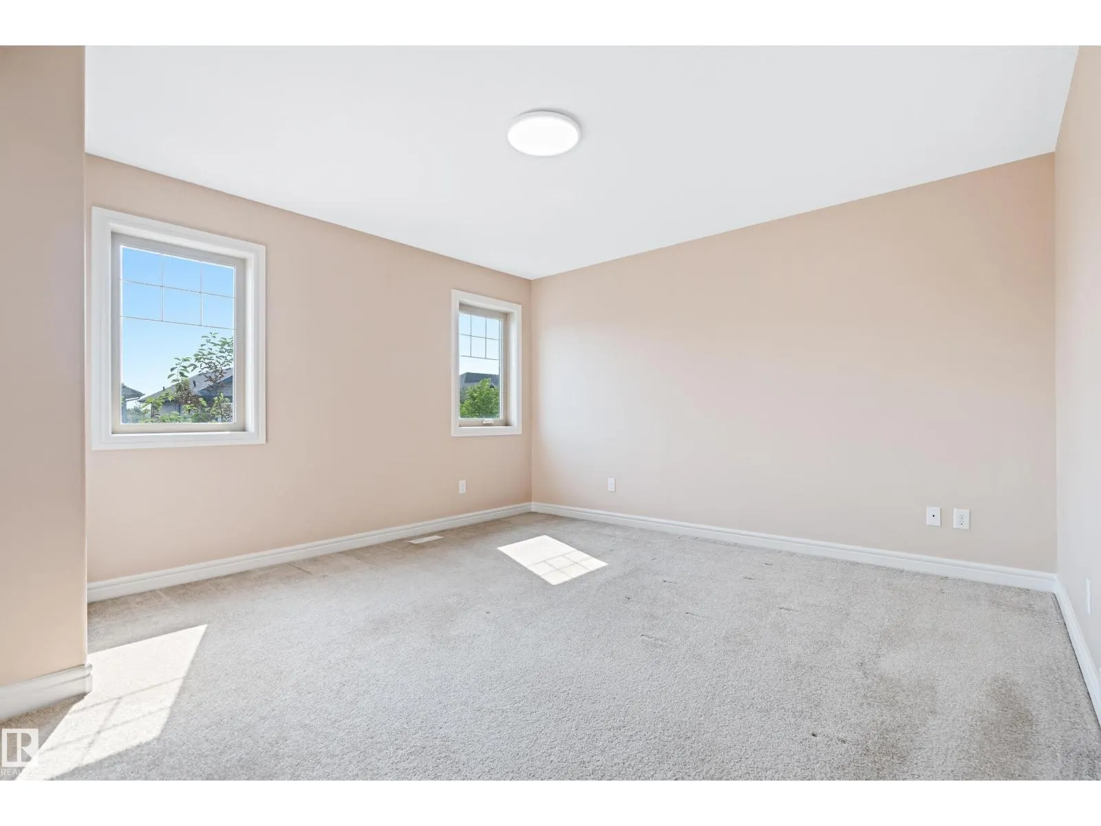 283 GRIESBACH RD NW