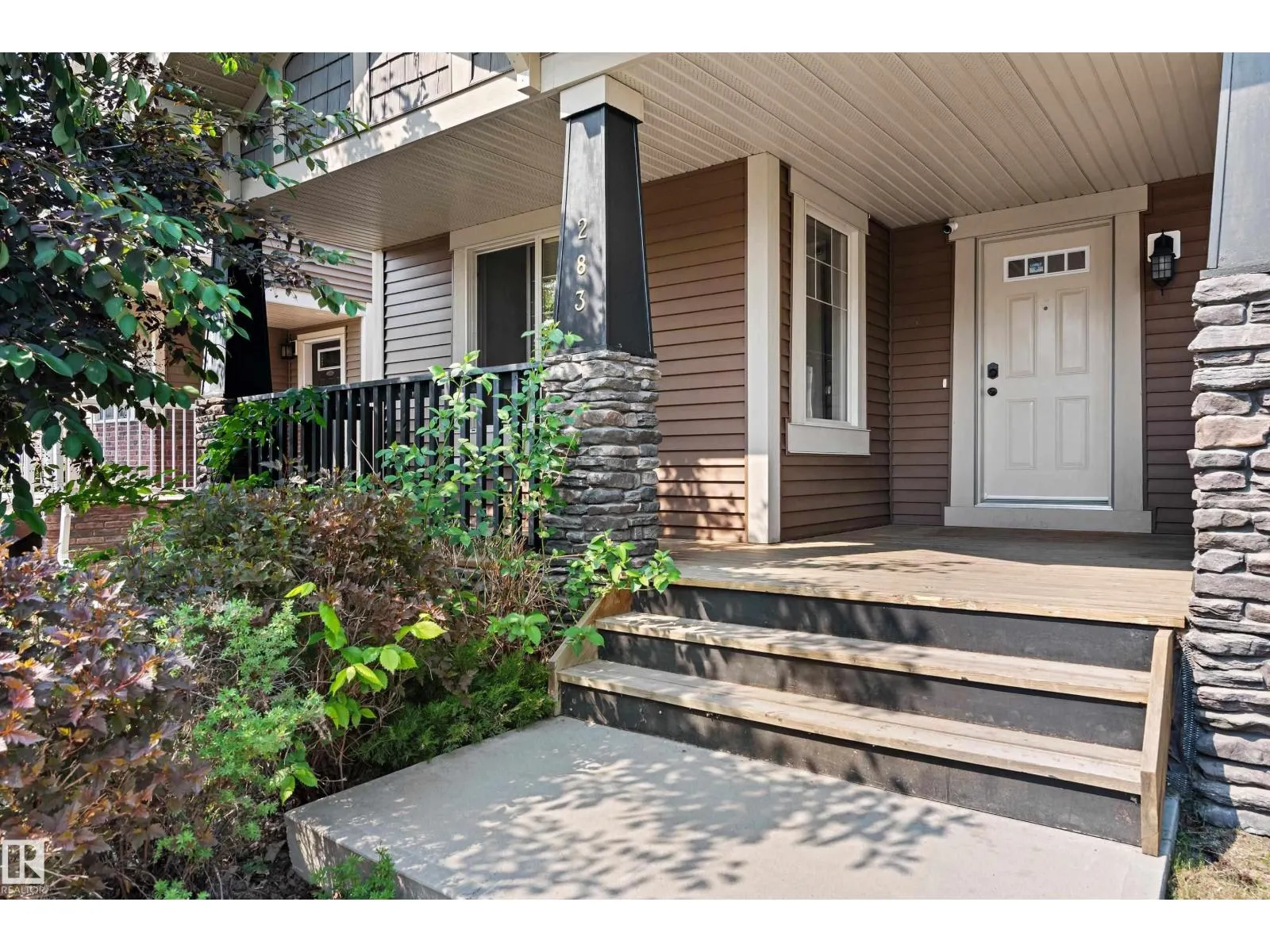 283 GRIESBACH RD NW