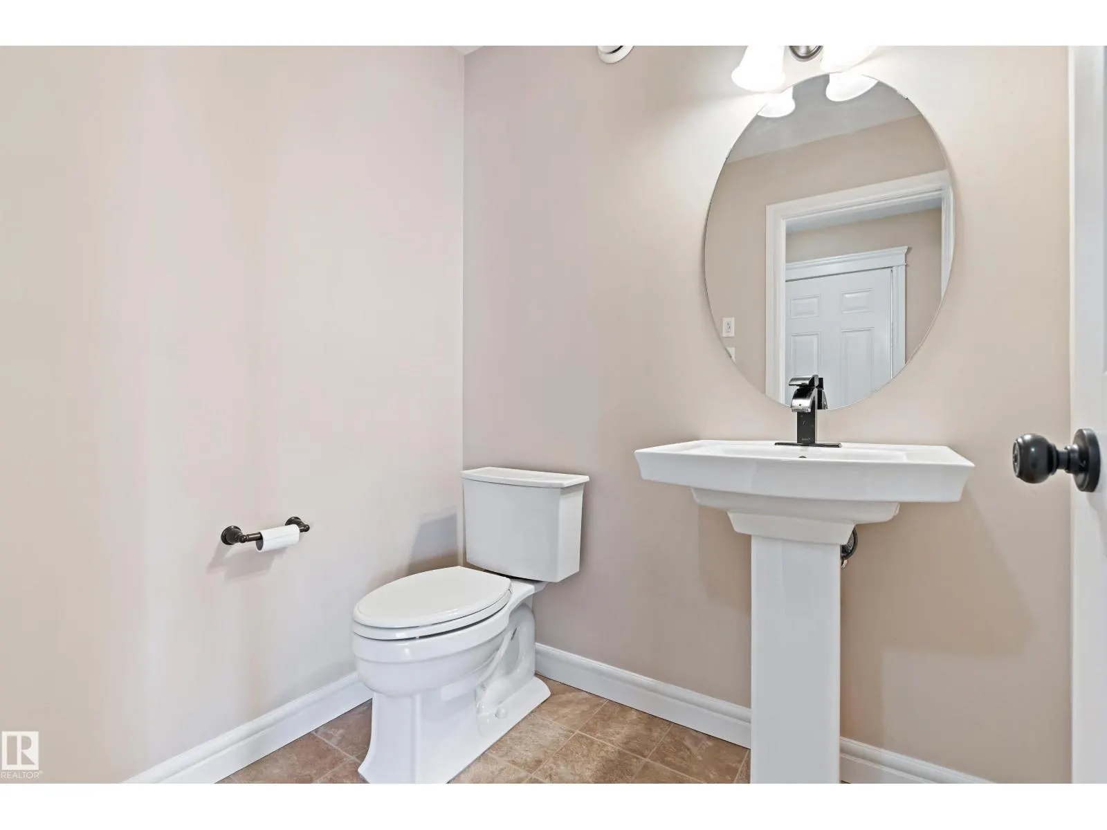 283 GRIESBACH RD NW