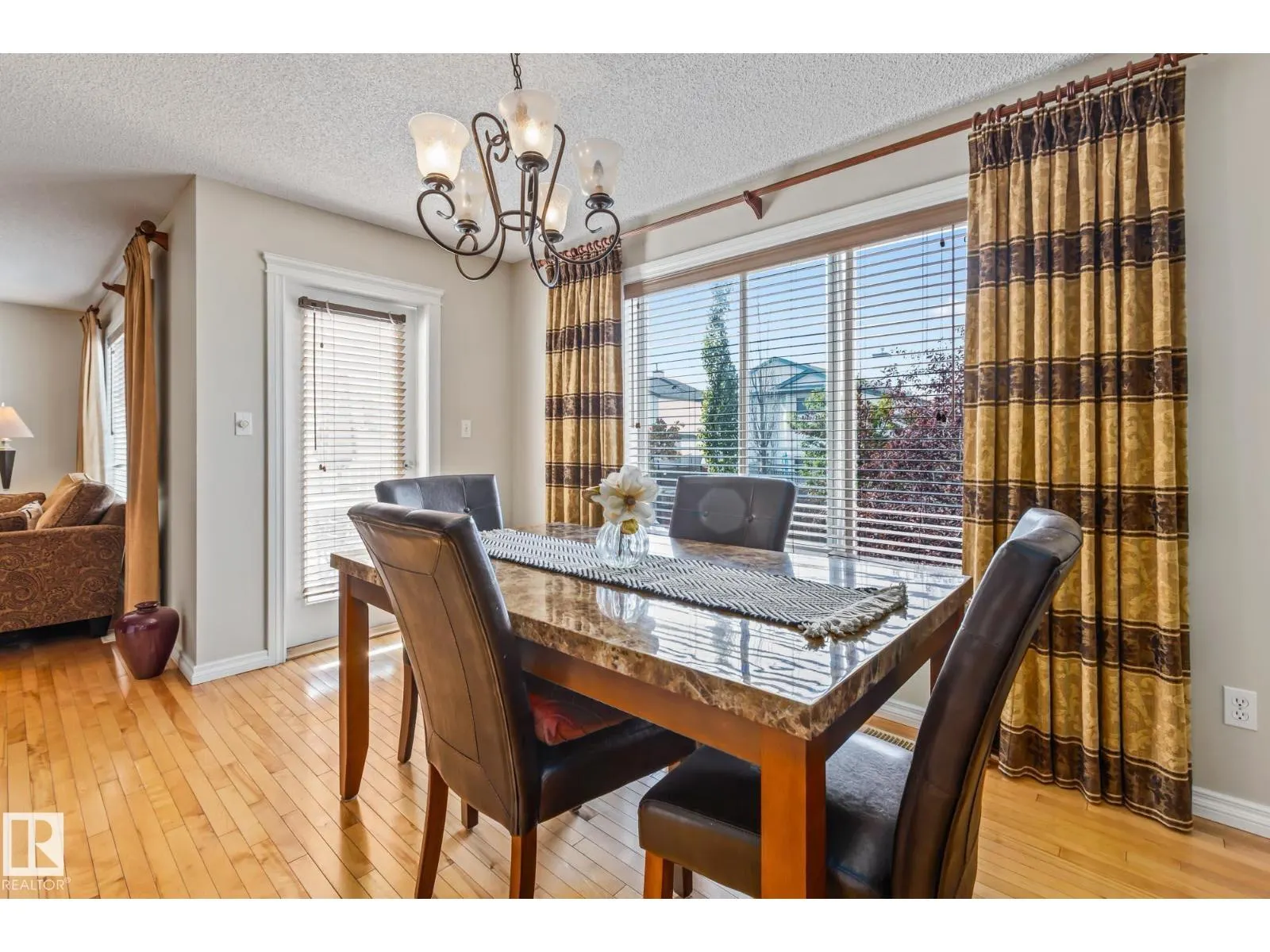 36 DAULTON CR