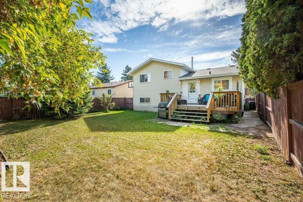 3536 19 AV NW