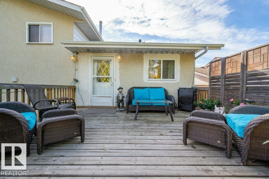 3536 19 AV NW