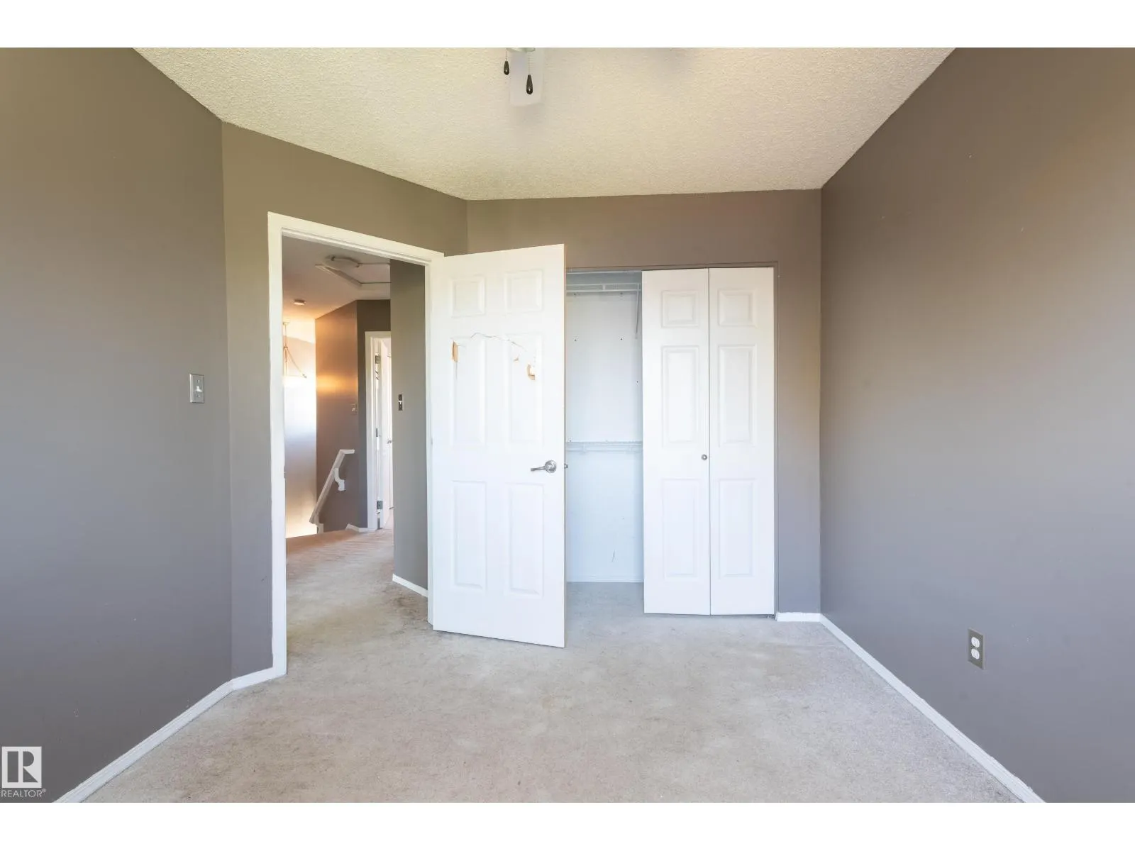 13447 33 ST NW NW