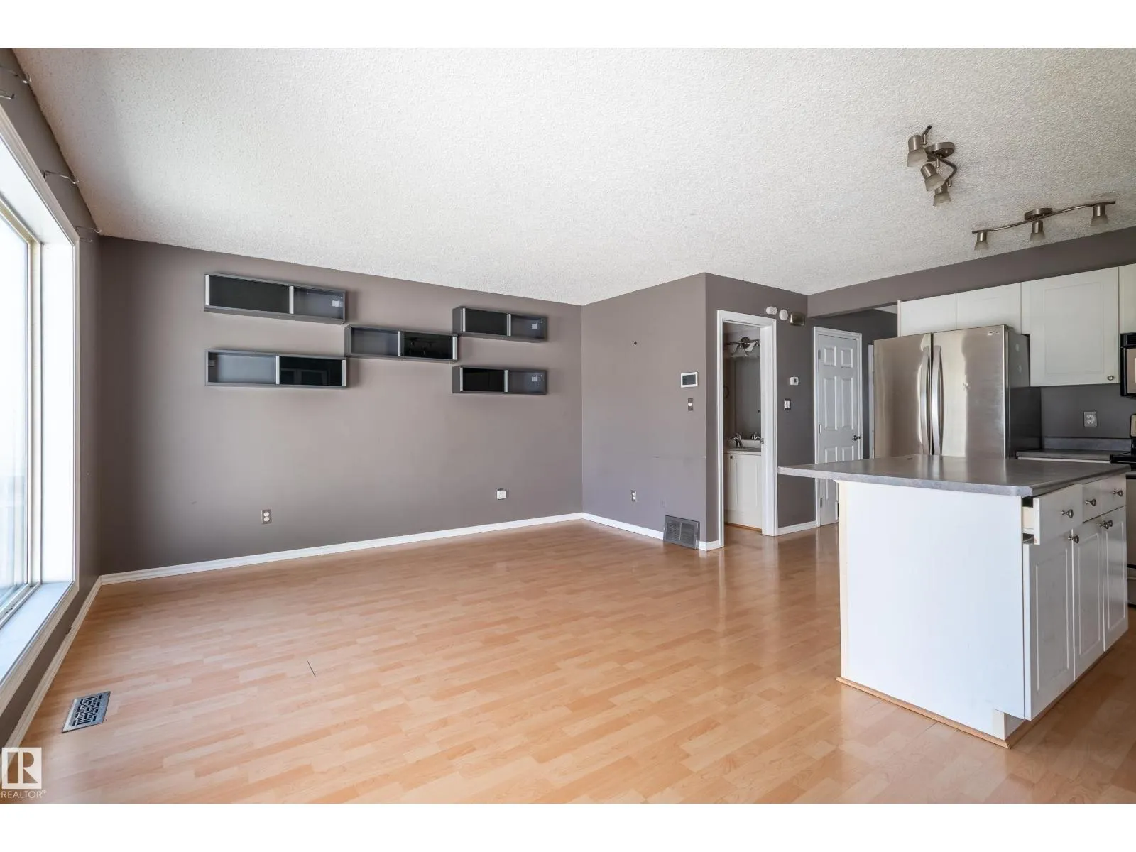 13447 33 ST NW NW