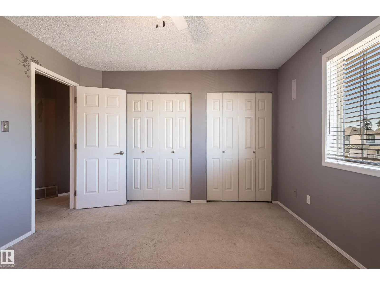 13447 33 ST NW NW