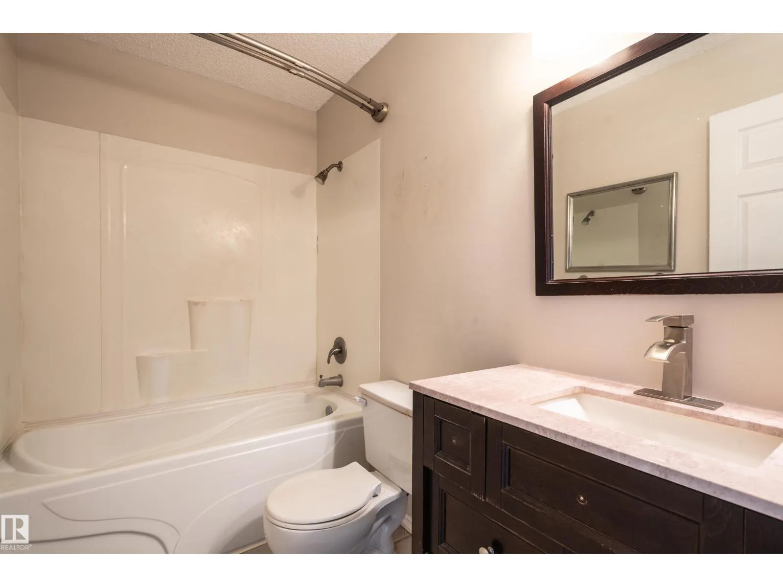 13447 33 ST NW NW