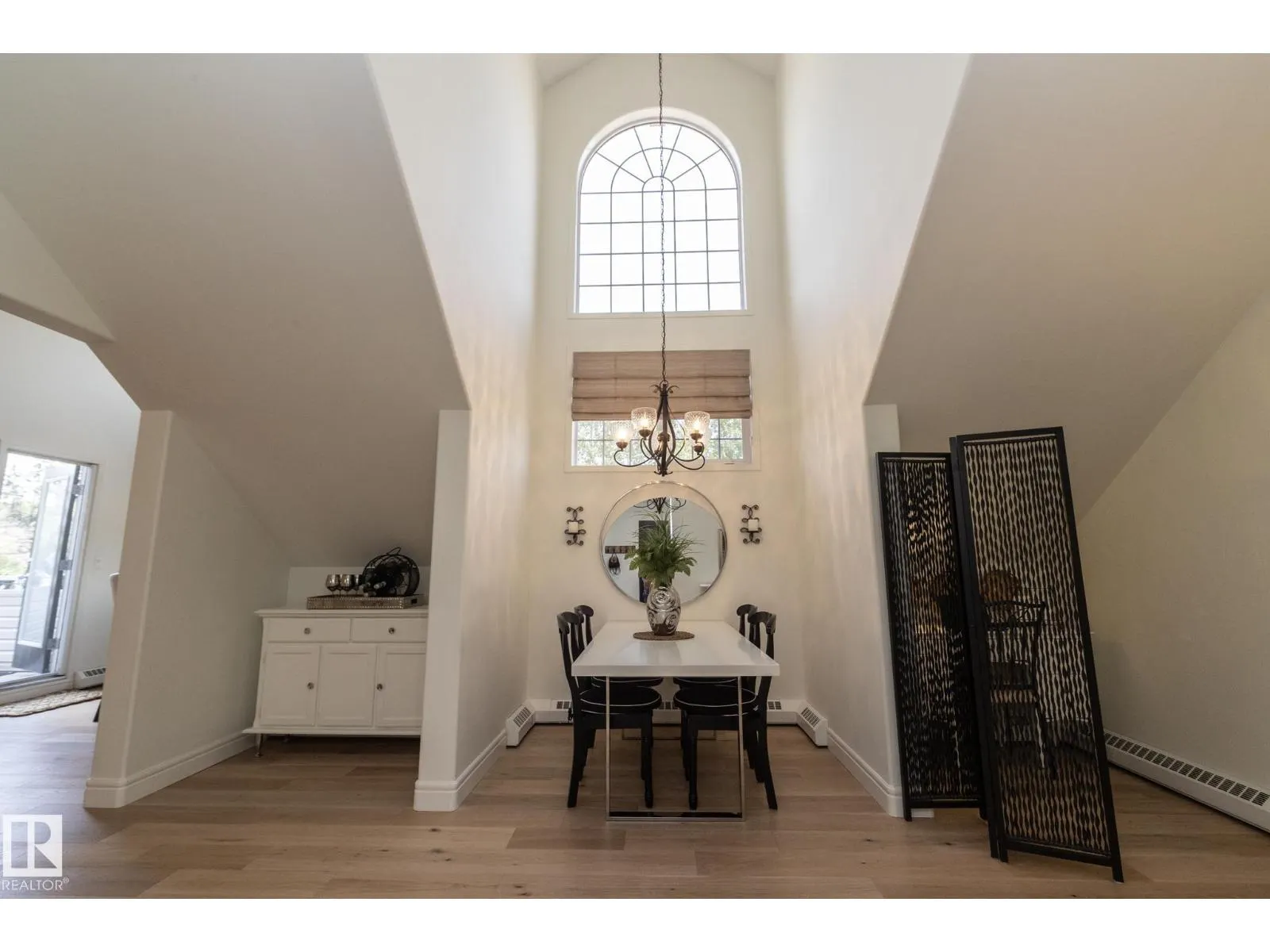 #304 14 MISSION AV