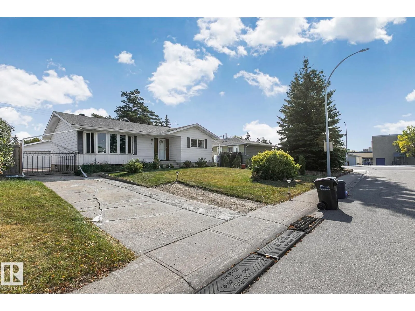 3 WILSON CR