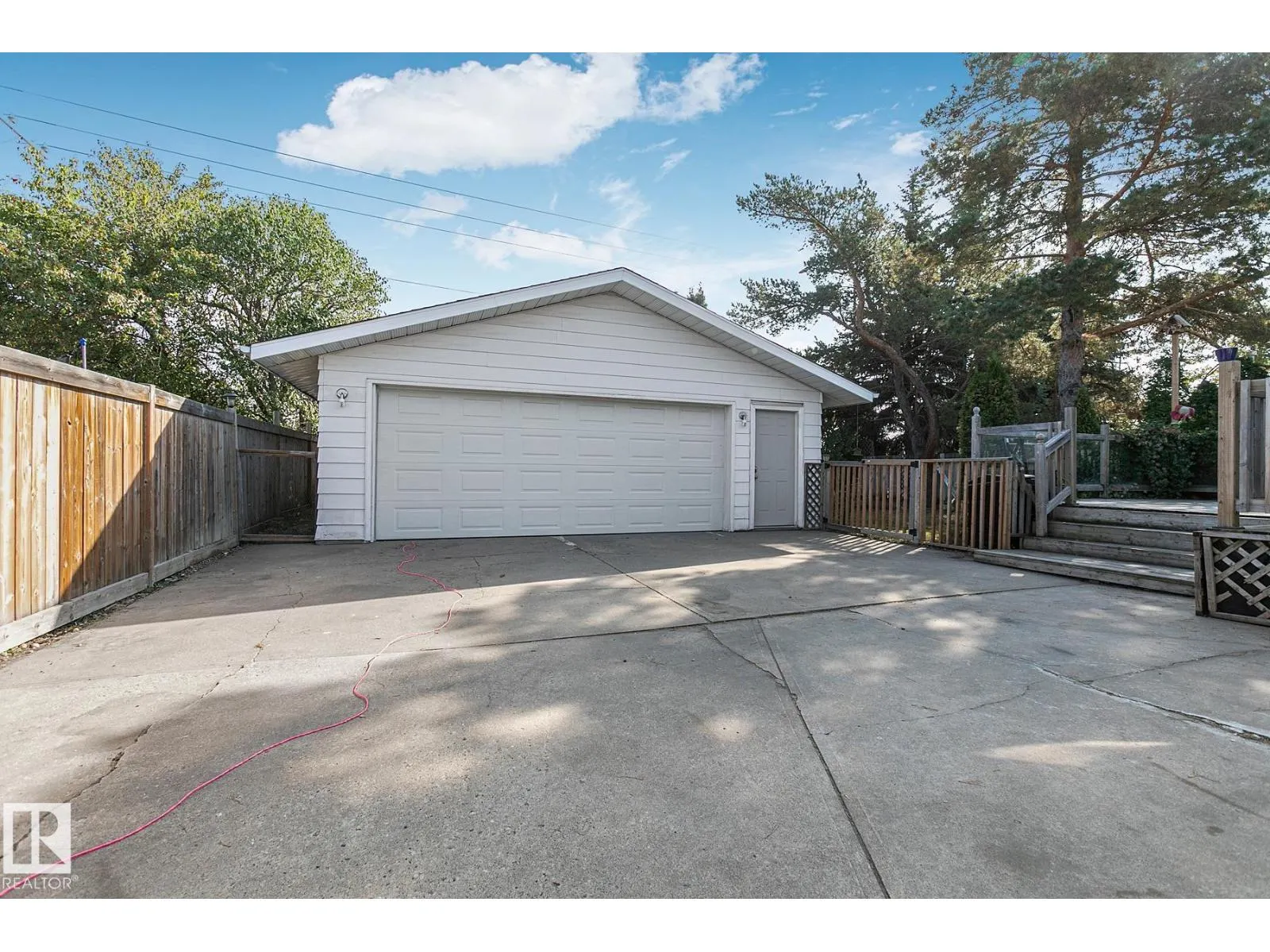 3 WILSON CR