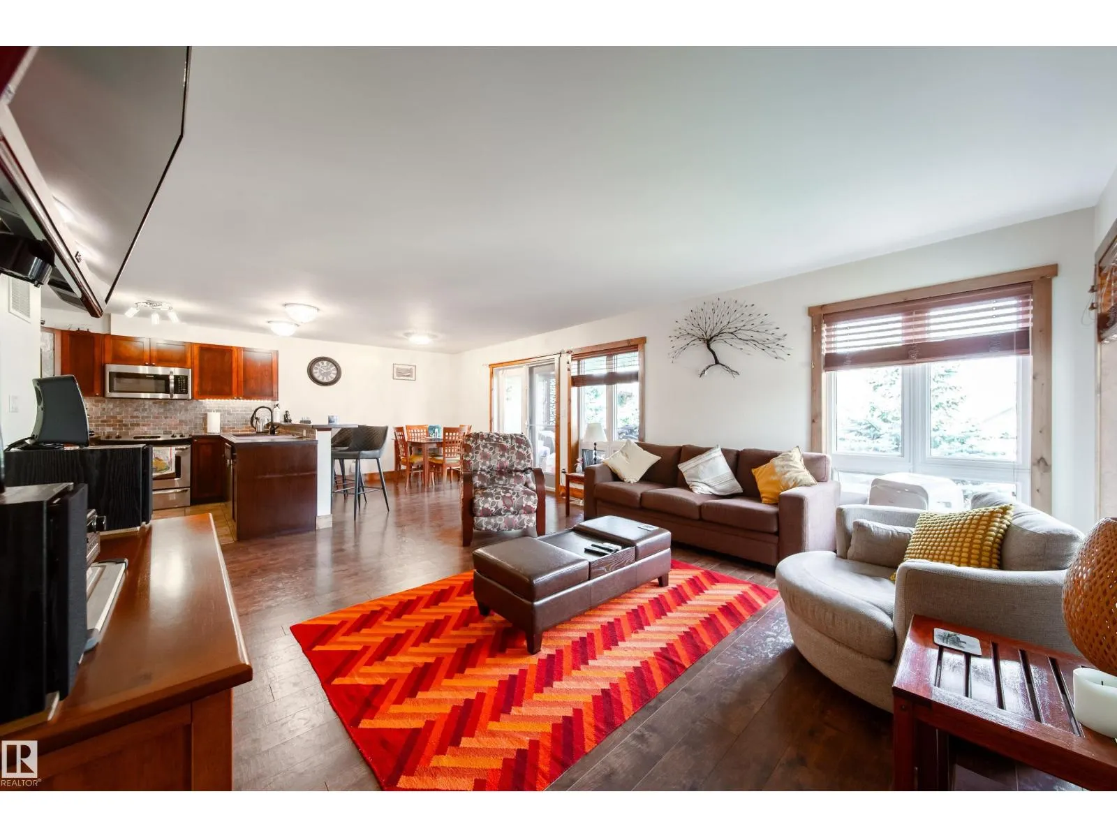 503 GRAYBRIAR GR