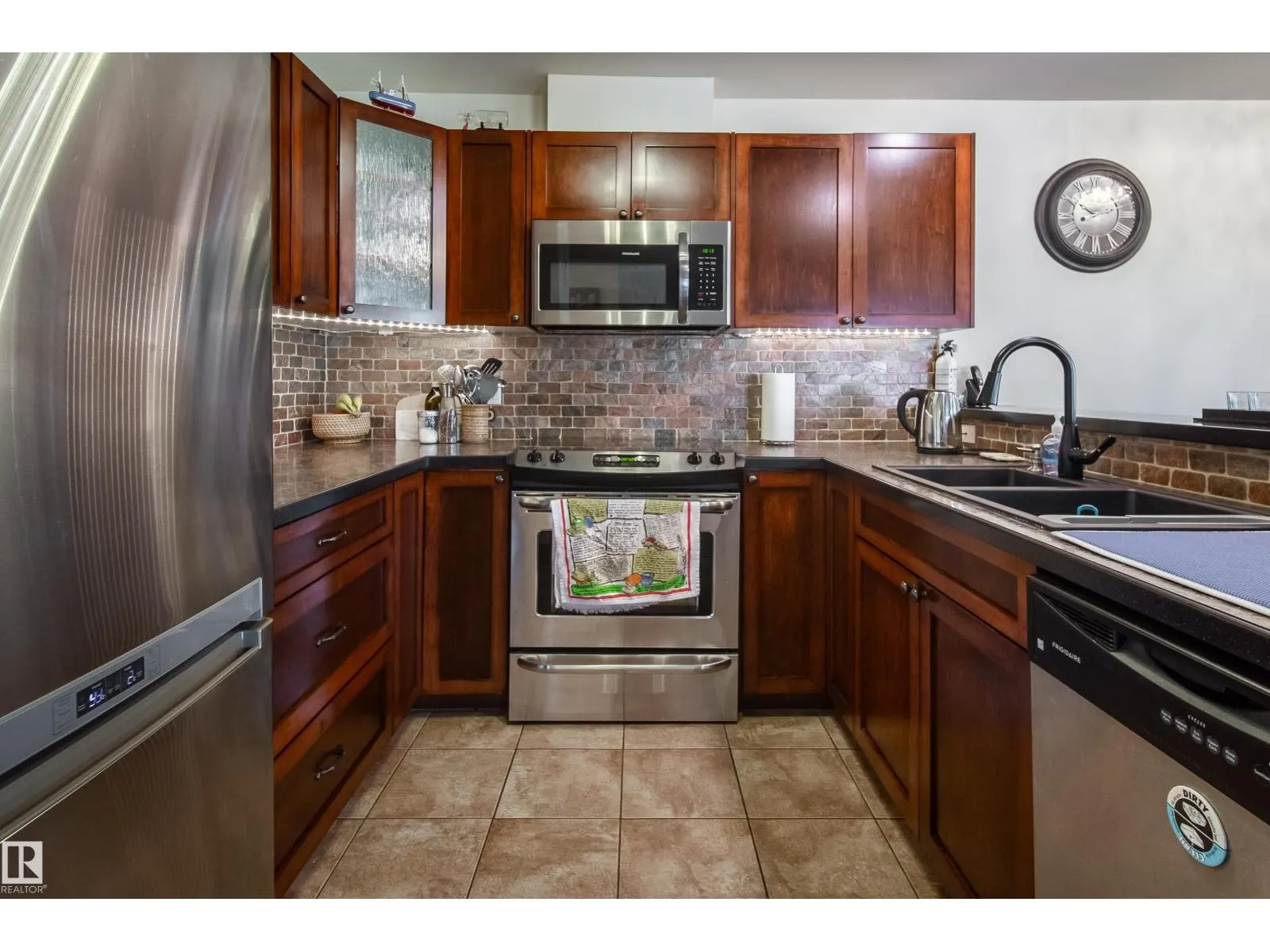 503 GRAYBRIAR GR