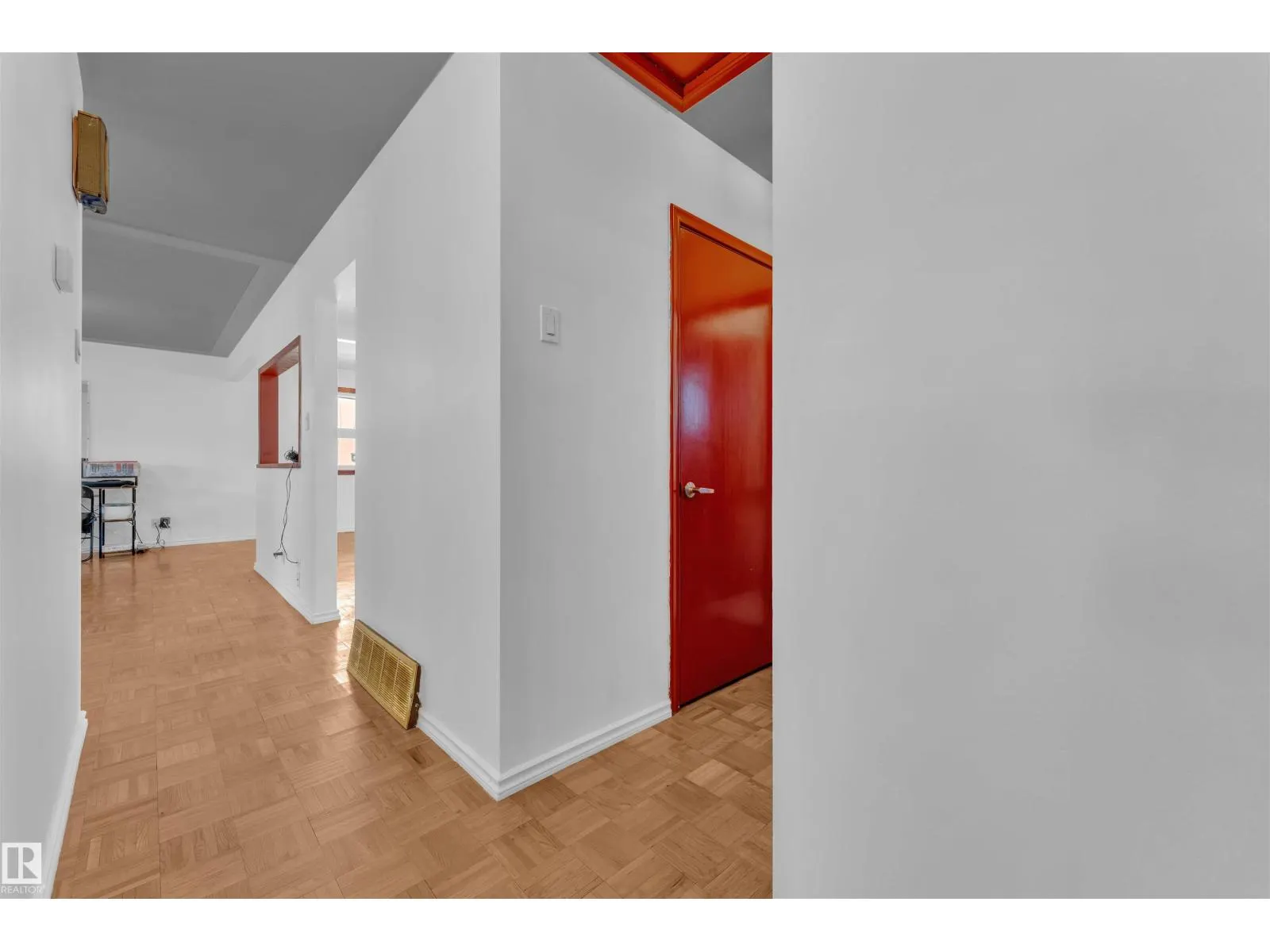11815 46 ST NW