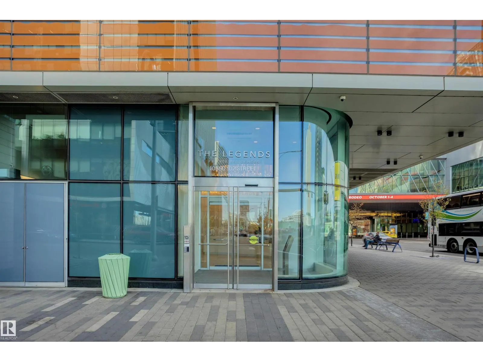 #5002 10360 102 ST NW NW