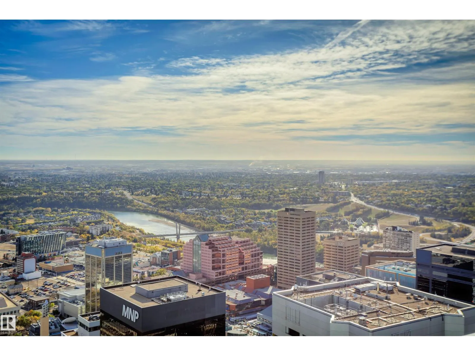 #5002 10360 102 ST NW NW