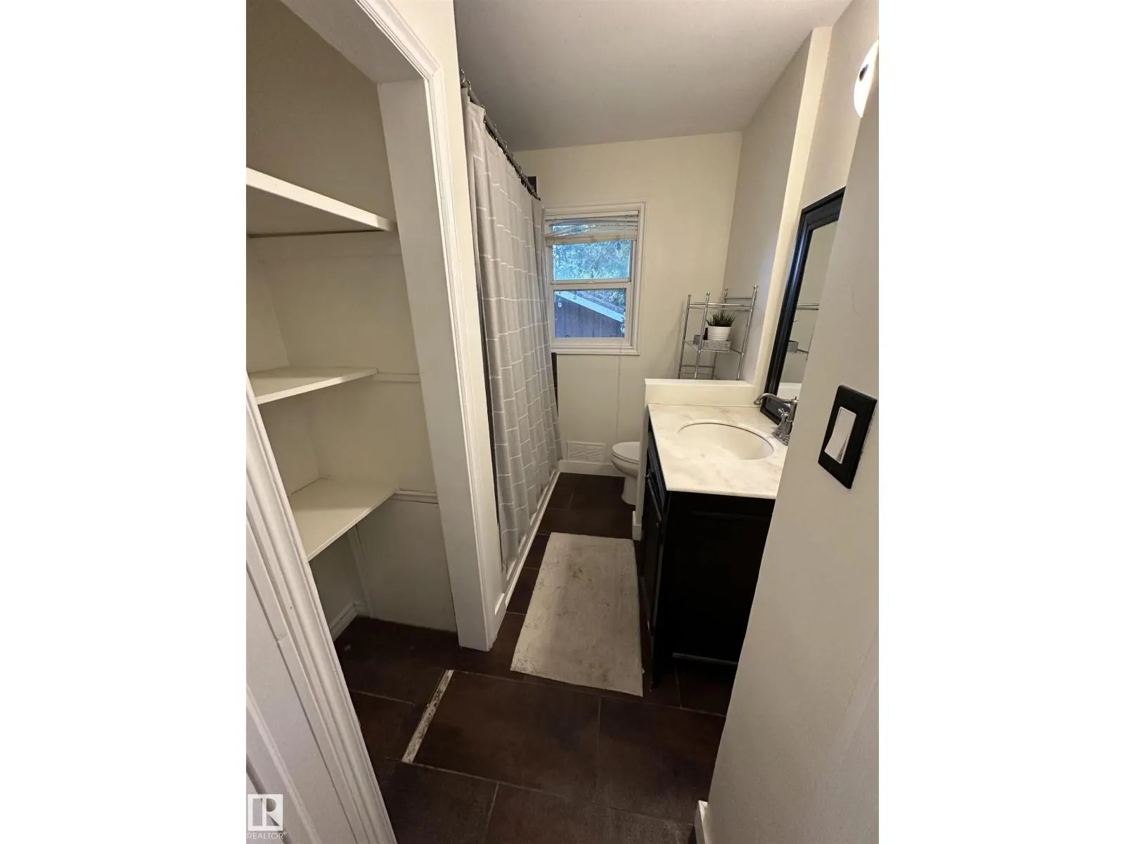 10309 74 ST NW