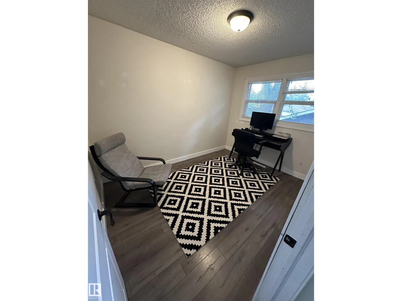 10309 74 ST NW