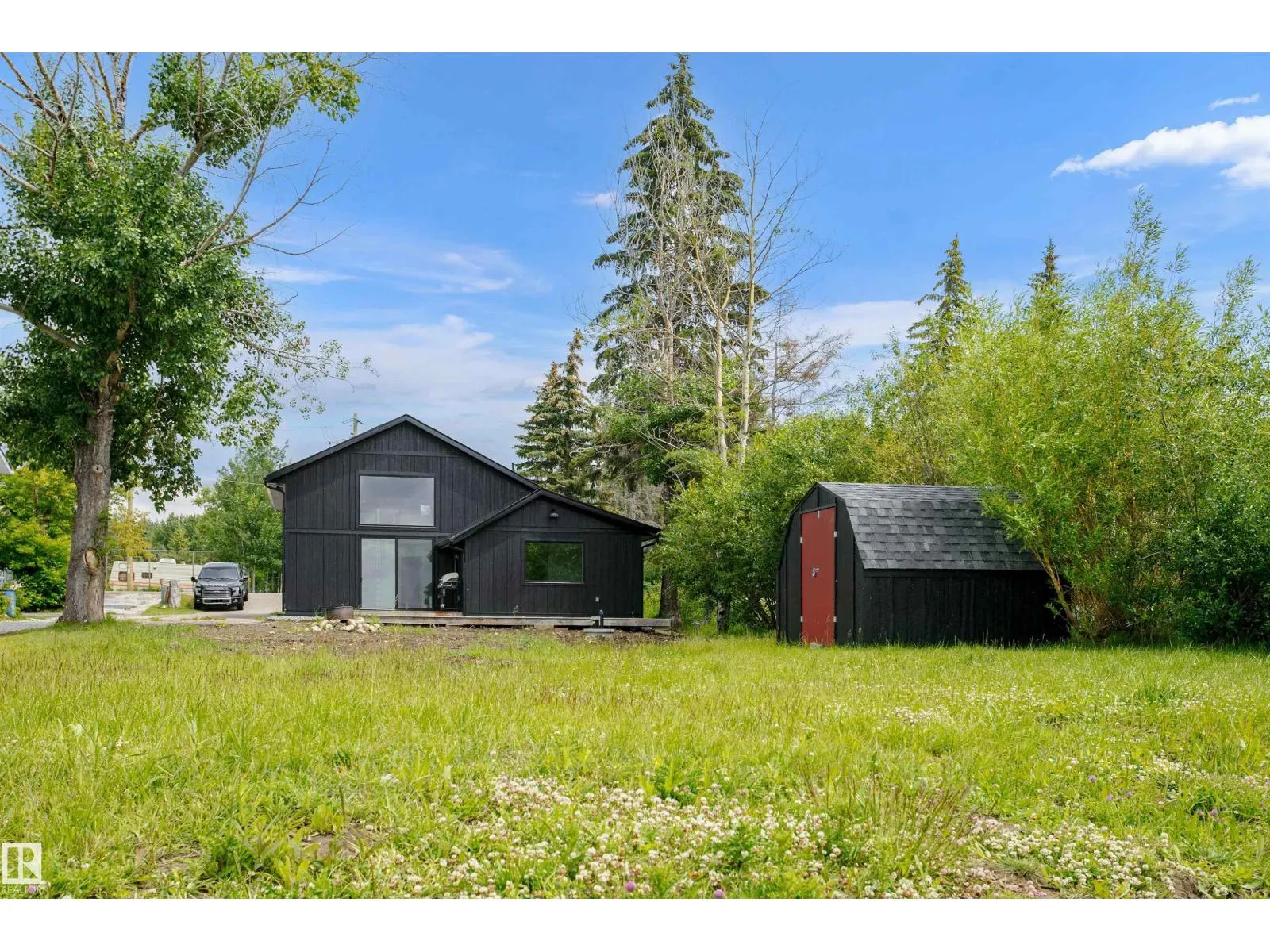 24, 55022 STE. ANNE TR