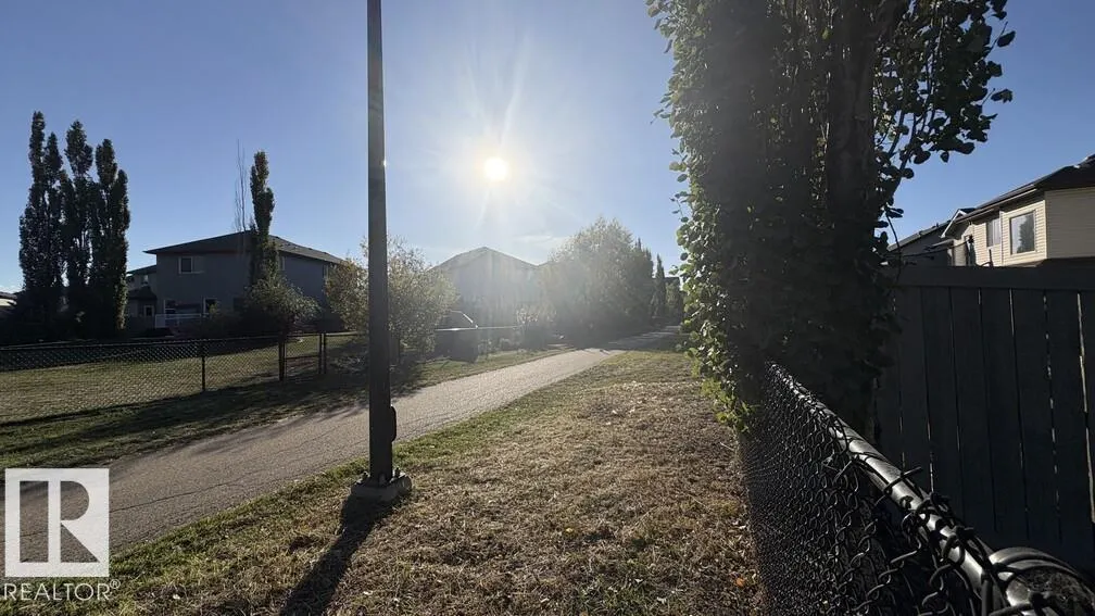 11441 14A AV SW