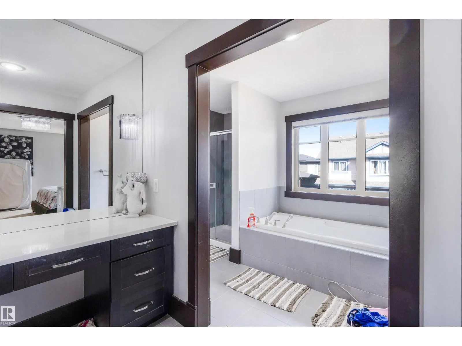3223 ALLAN WY SW