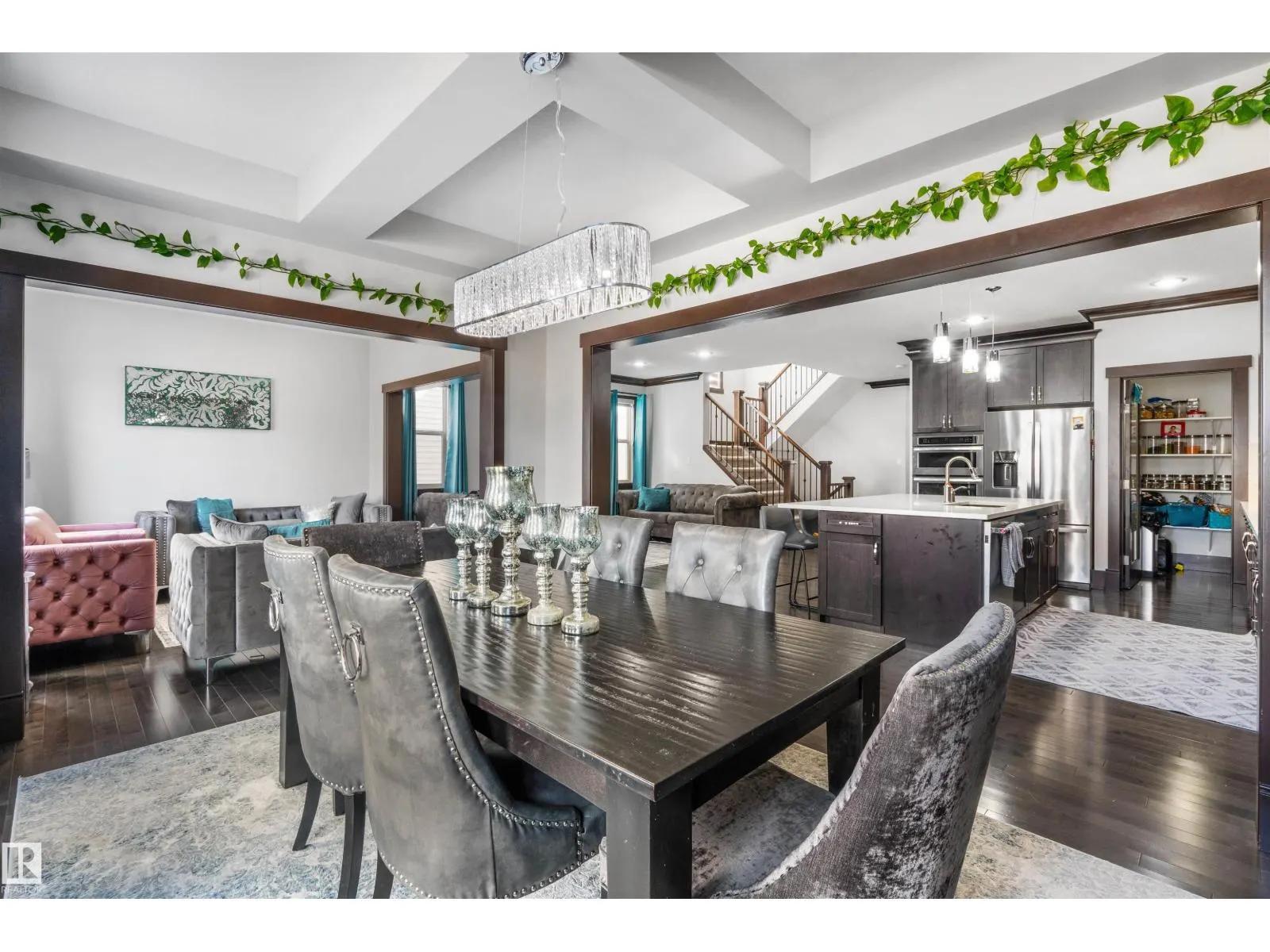 3223 ALLAN WY SW