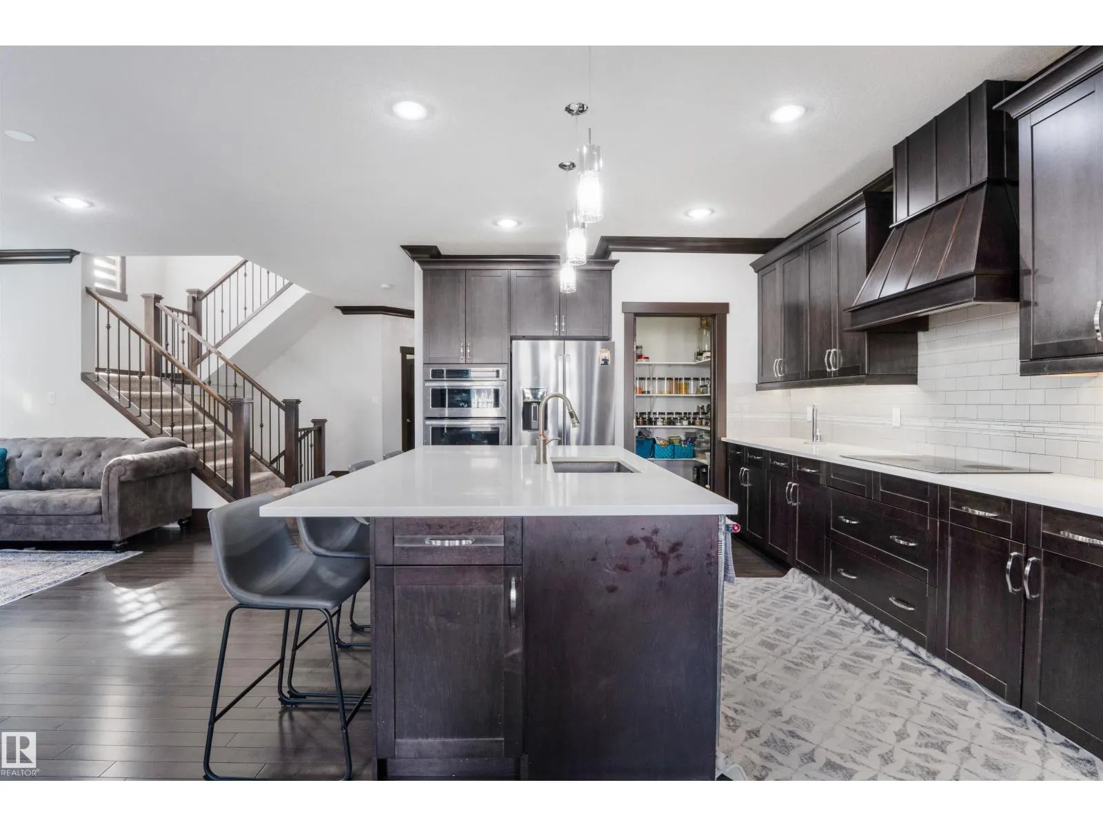 3223 ALLAN WY SW