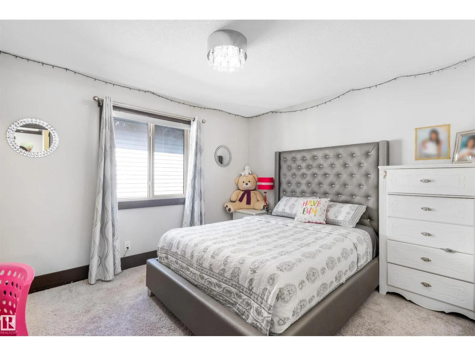 3223 ALLAN WY SW