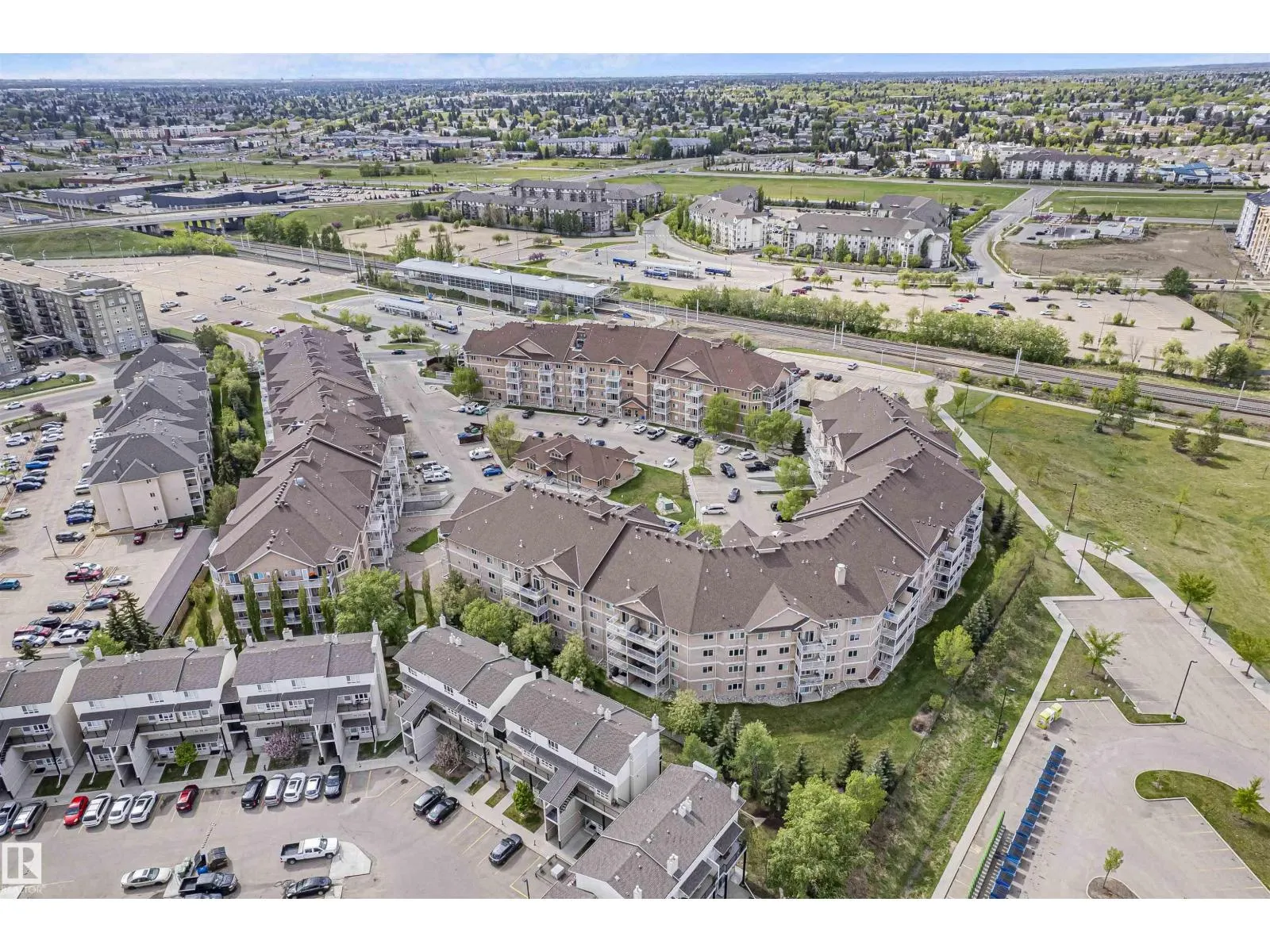 4312 139 AV NW