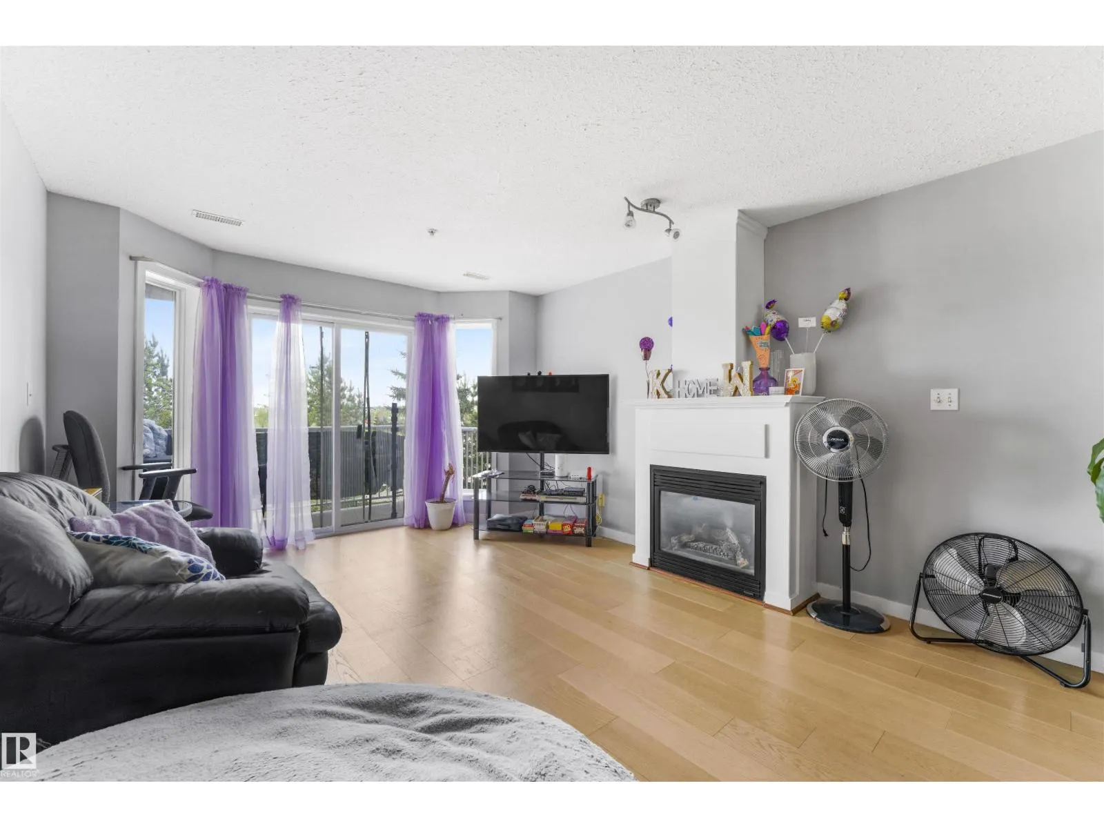 4312 139 AV NW