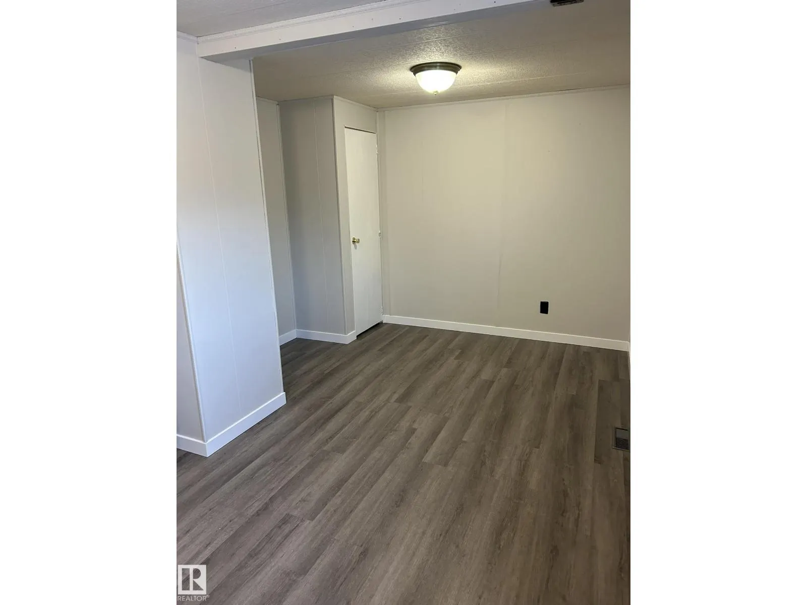 #47 4204 47 ST
