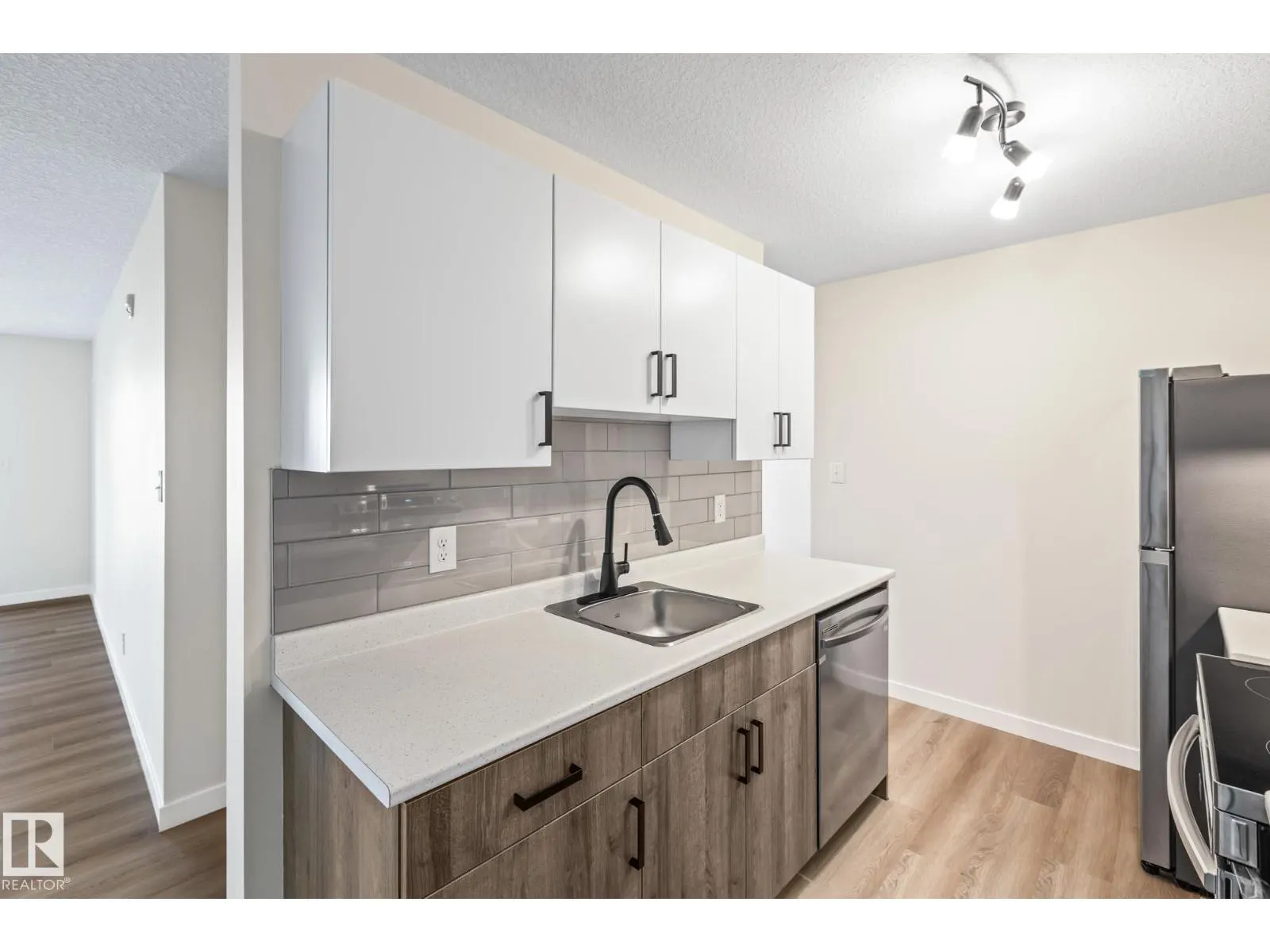#308 6208 180 ST NW