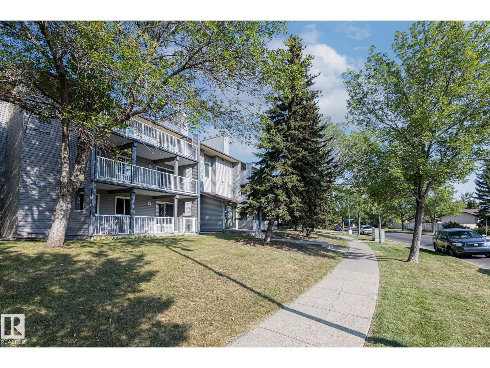 #308 6208 180 ST NW