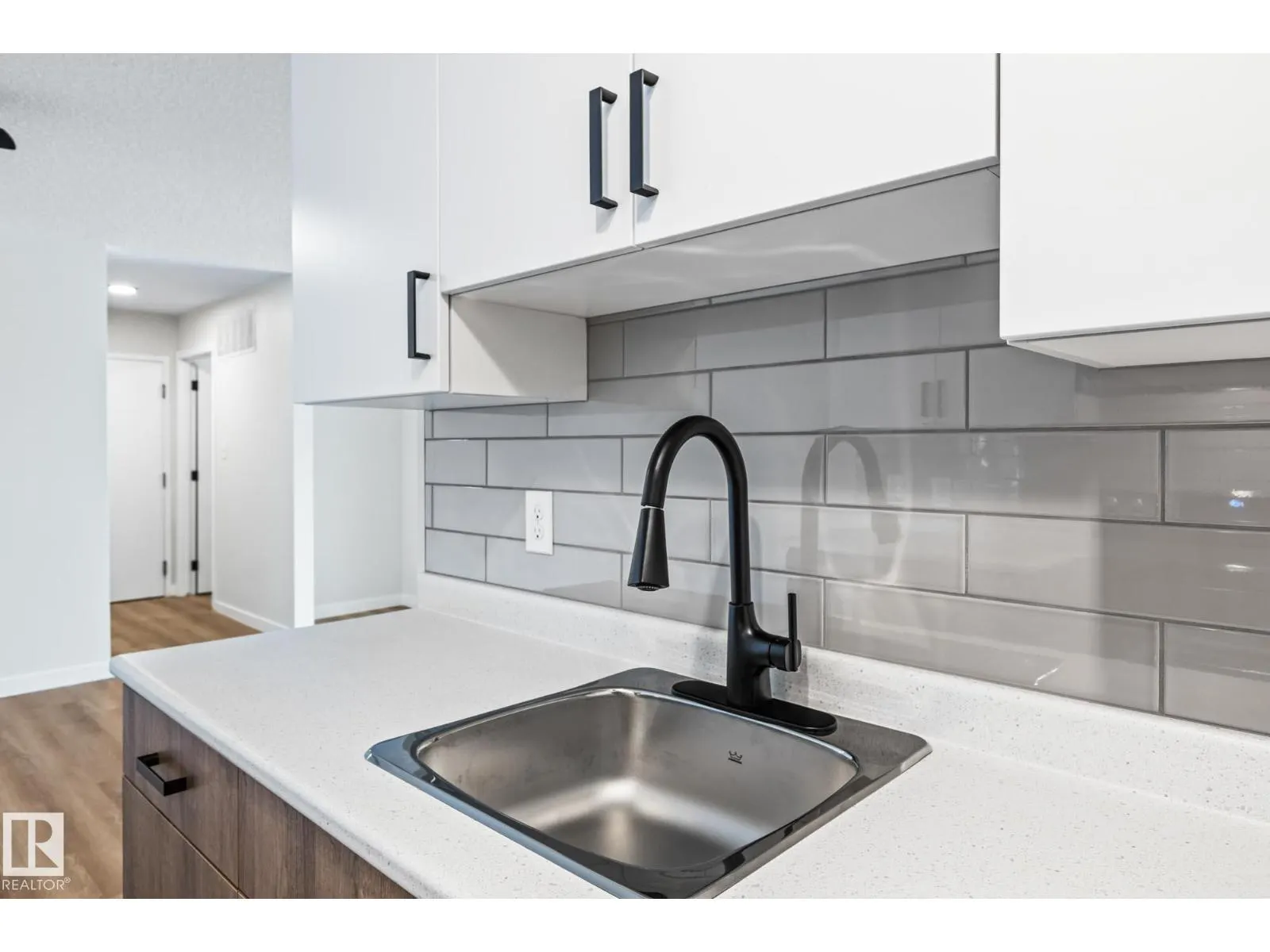#308 6208 180 ST NW