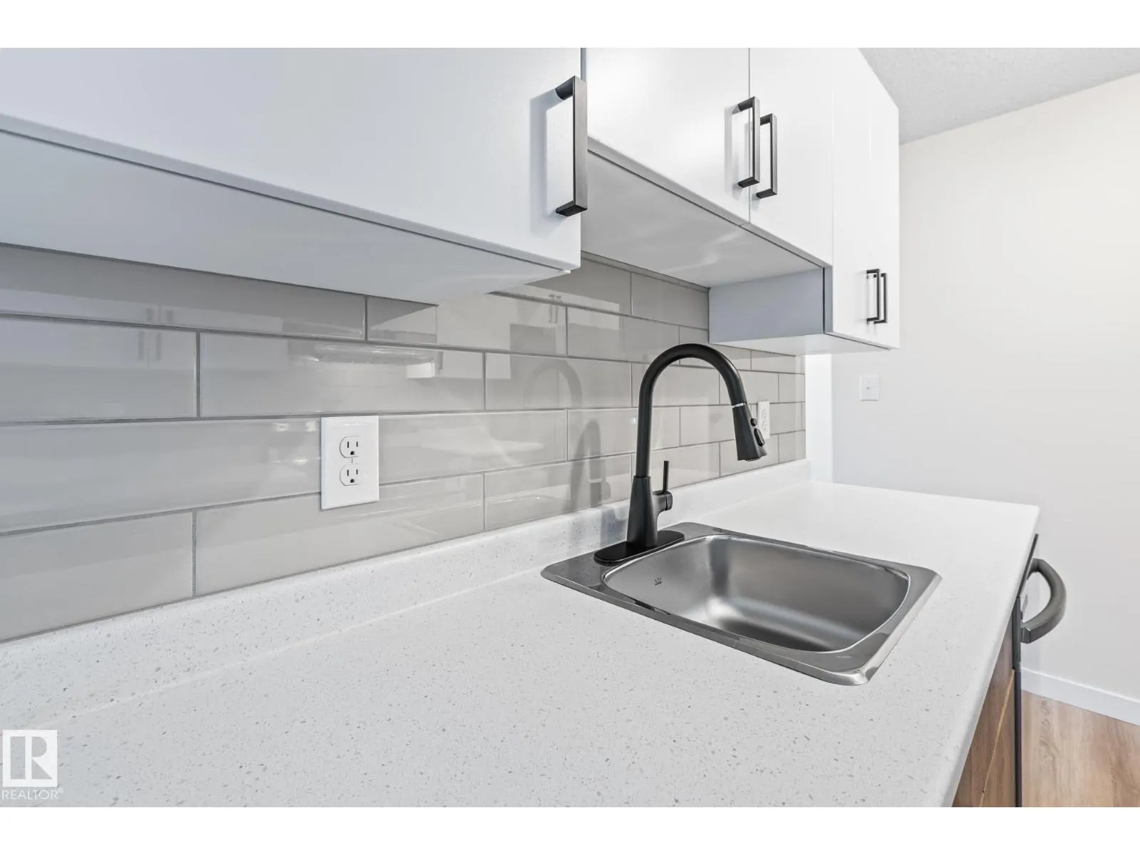 #308 6208 180 ST NW