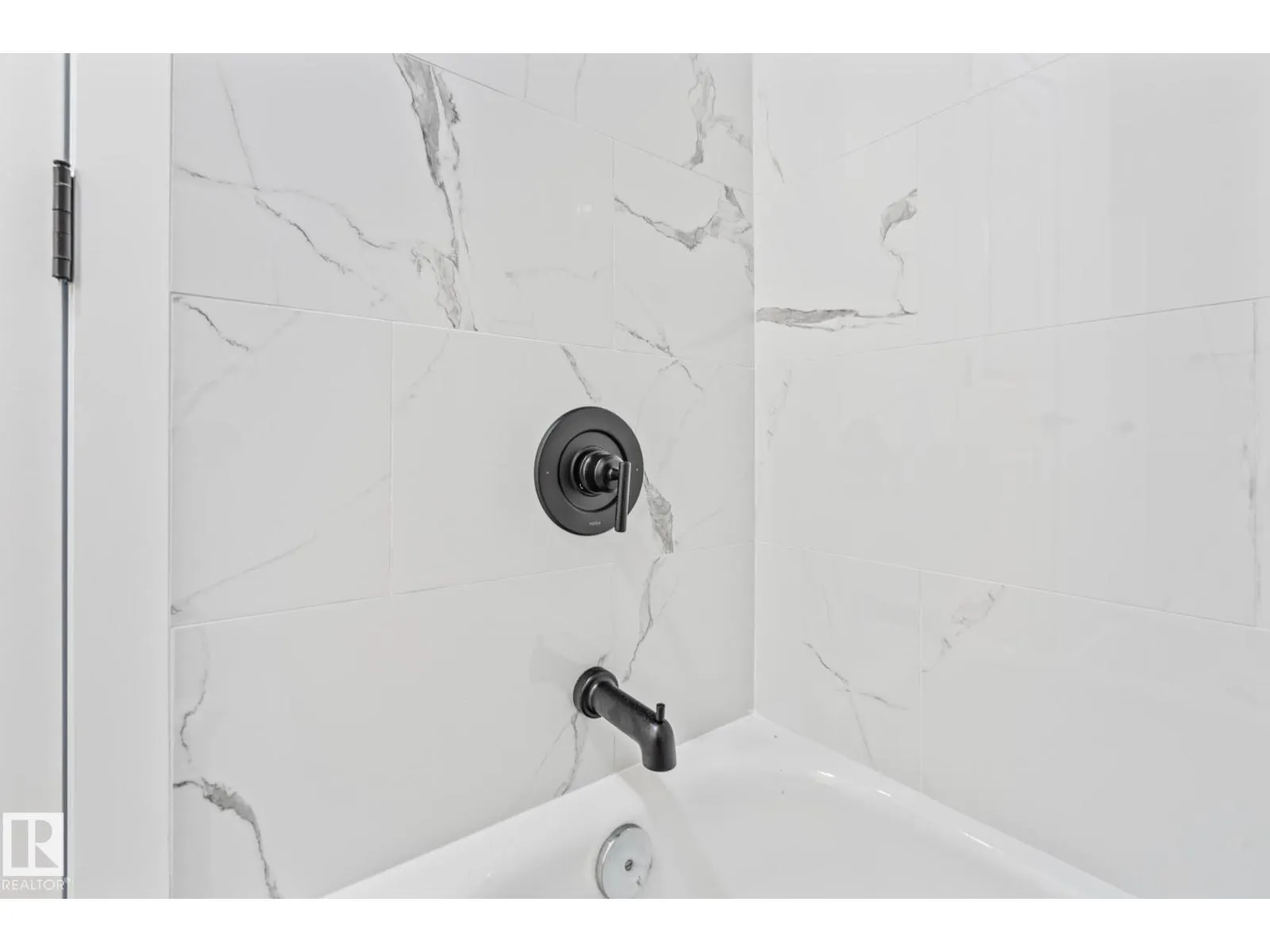 #308 6208 180 ST NW