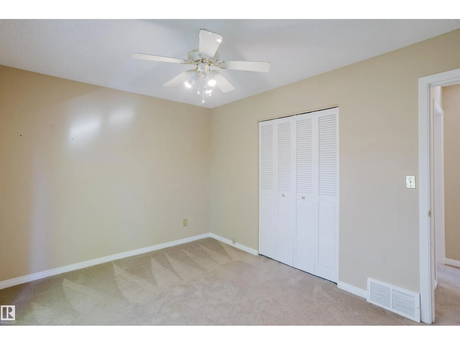 2120 111A ST NW