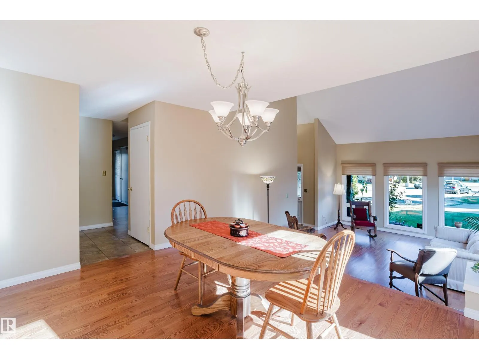2120 111A ST NW