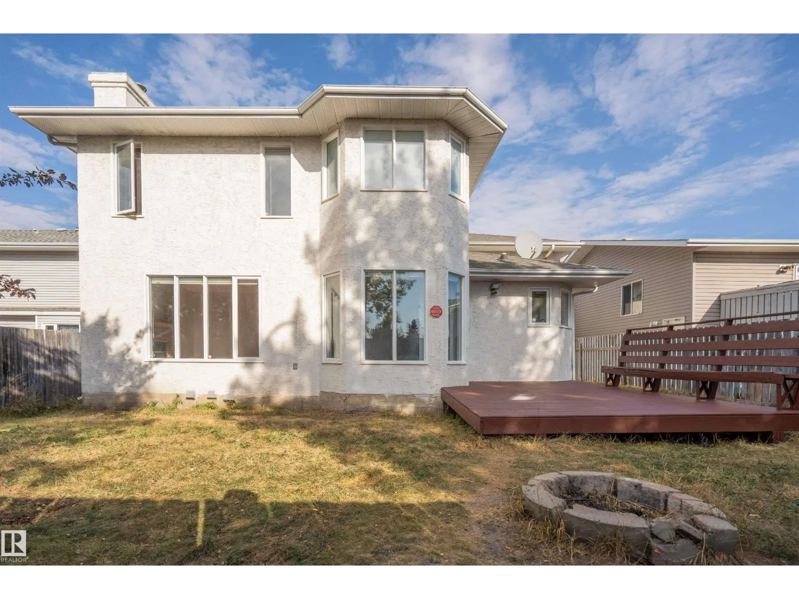 3203 145 AV NW