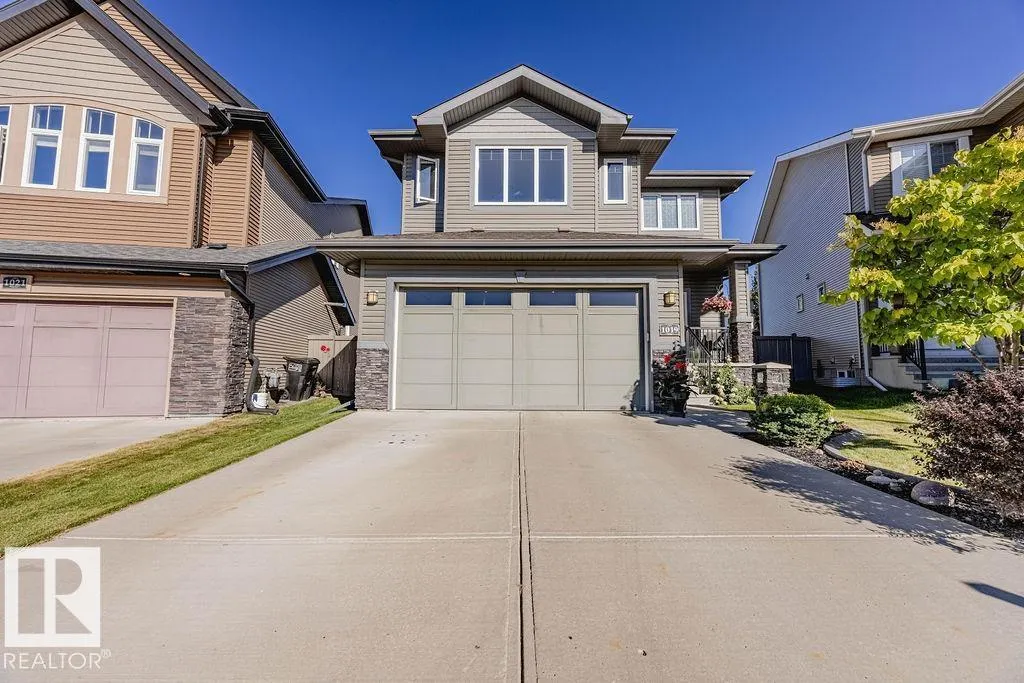 1019 COOPERS HAWK LI NW