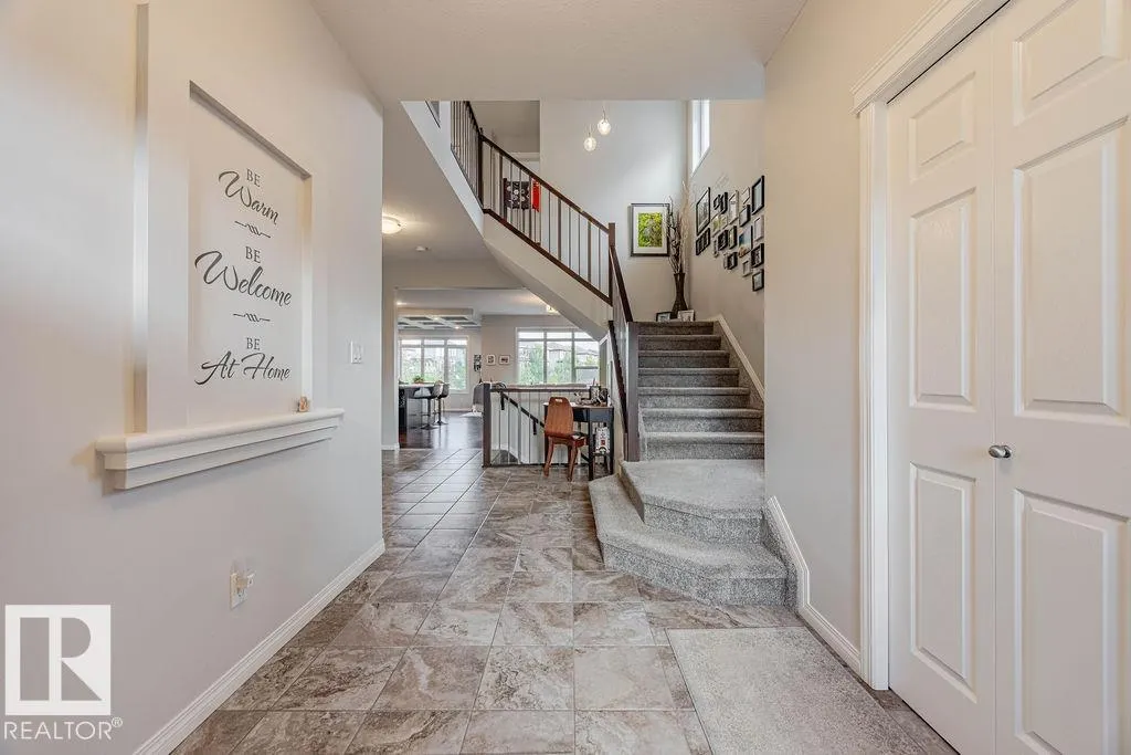 1019 COOPERS HAWK LI NW