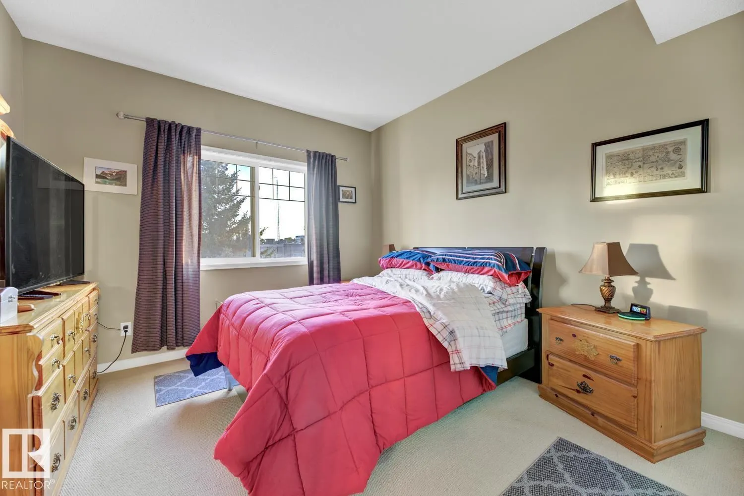 #33C 79 BELLEROSE DR