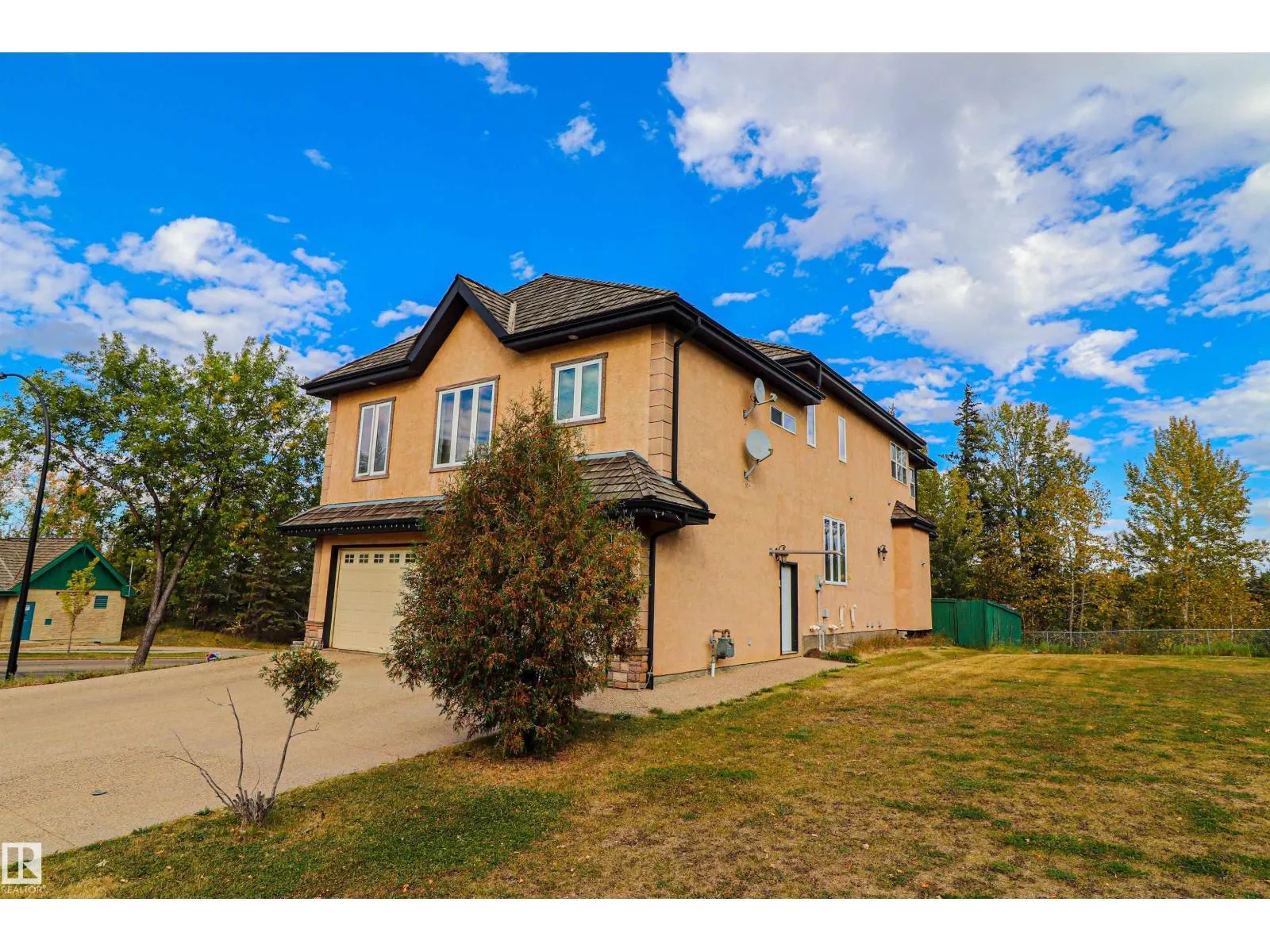 47 BLACKBURN DR SW