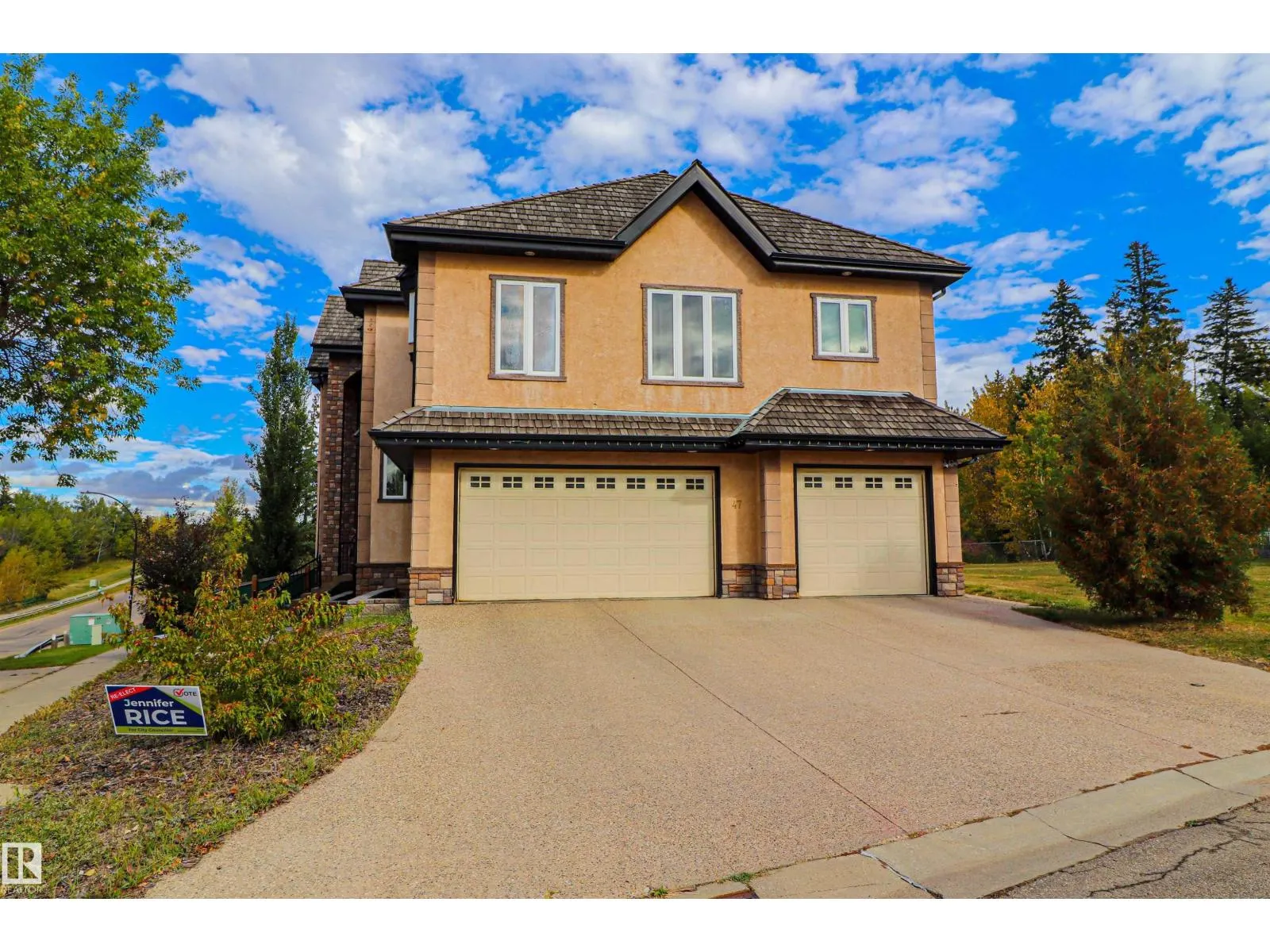47 BLACKBURN DR SW
