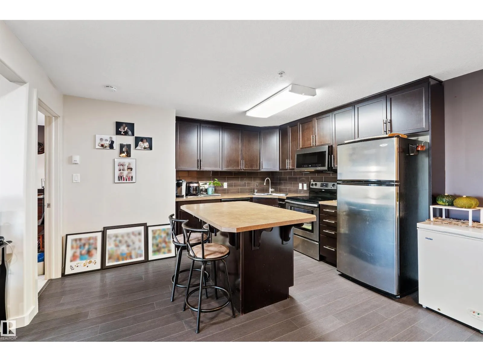 #250 11517 ELLERSLIE RD SW