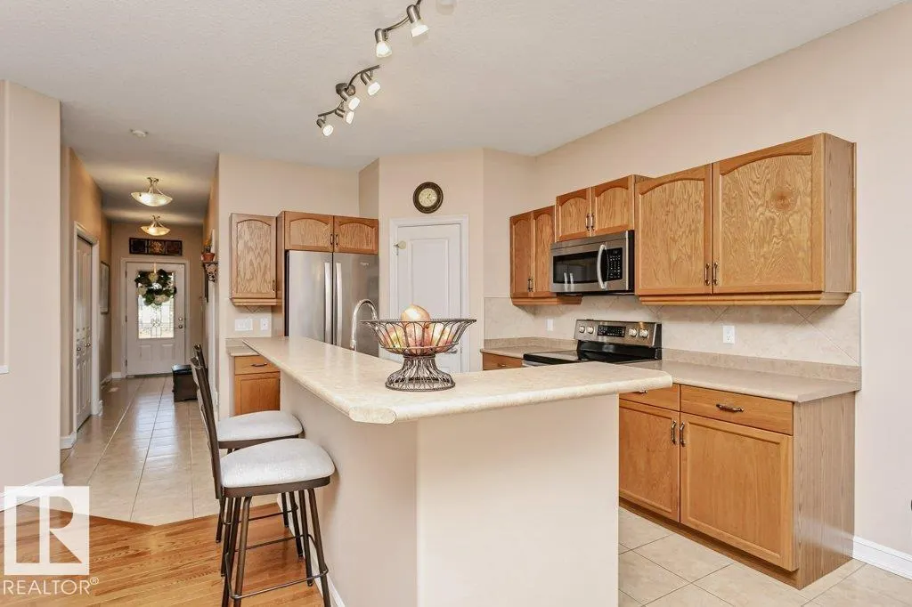 #23 16224 73 ST NW