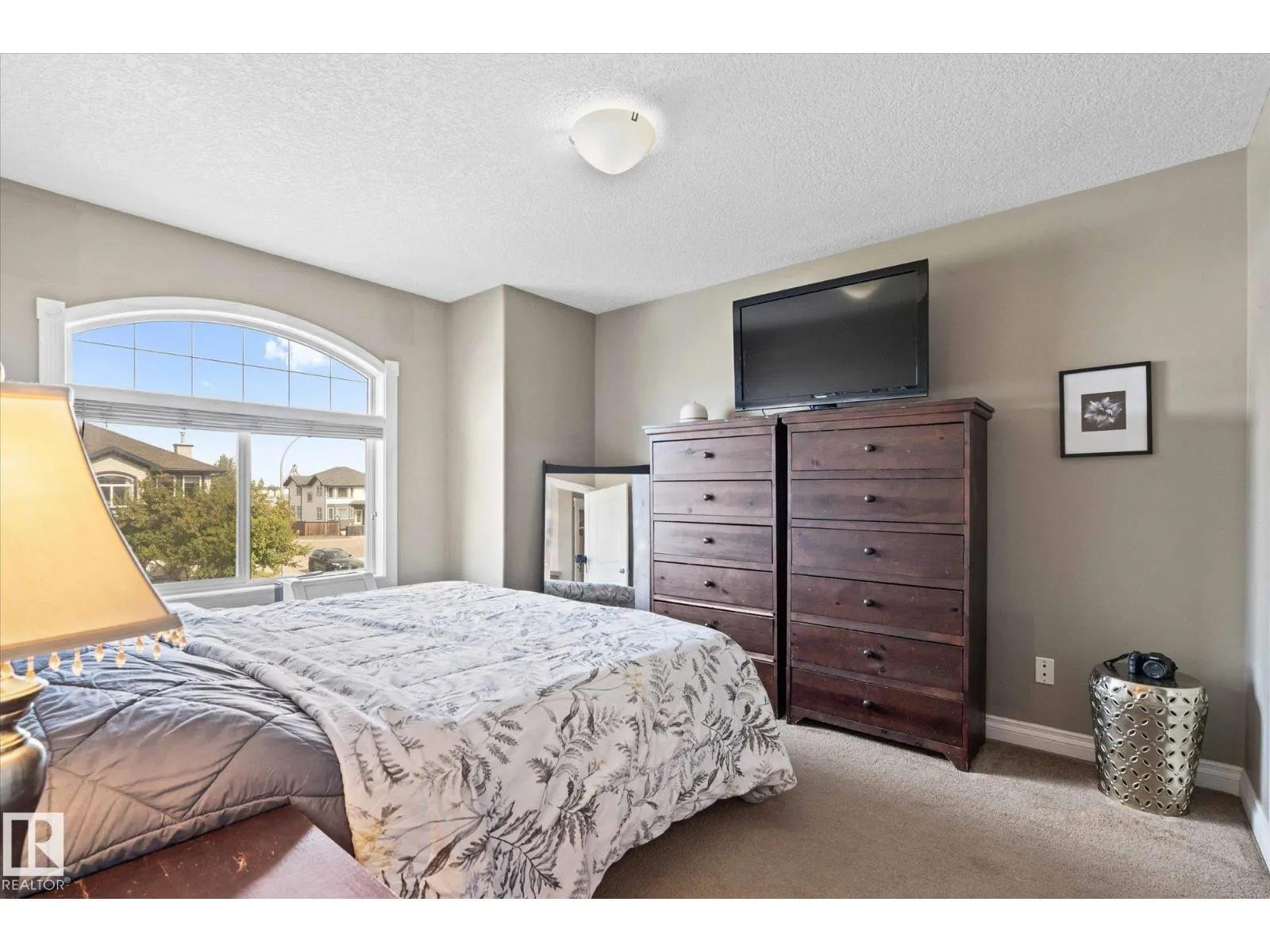 125 MERIDIAN LO