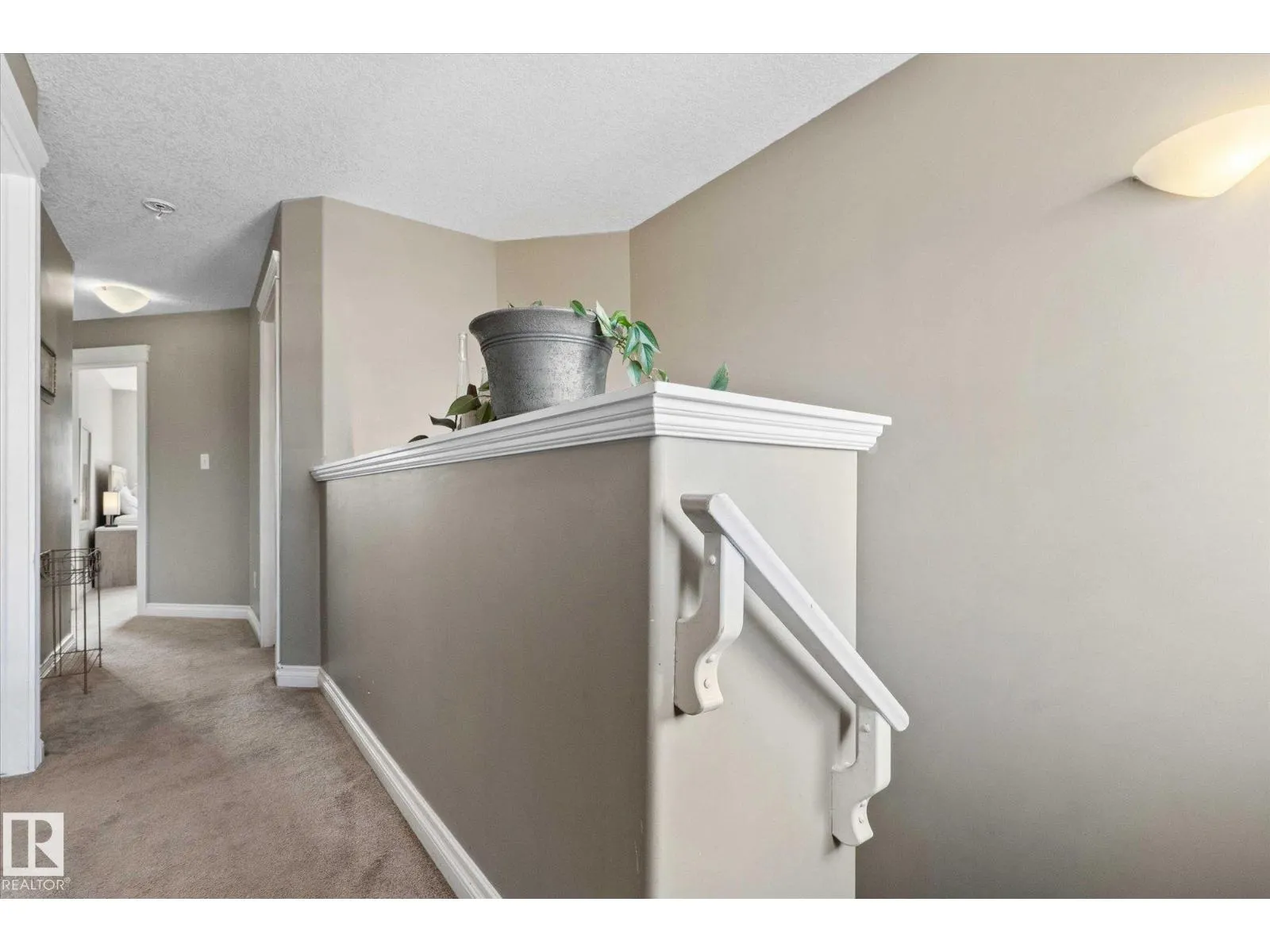 125 MERIDIAN LO