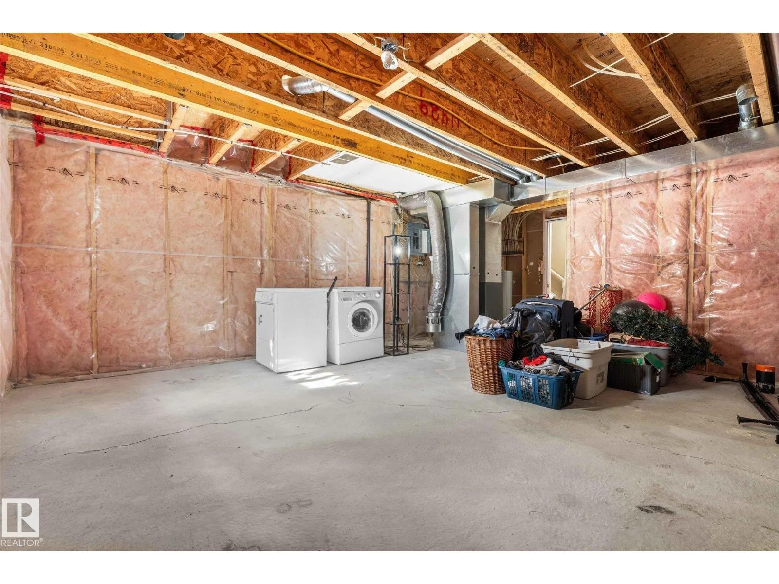 125 MERIDIAN LO